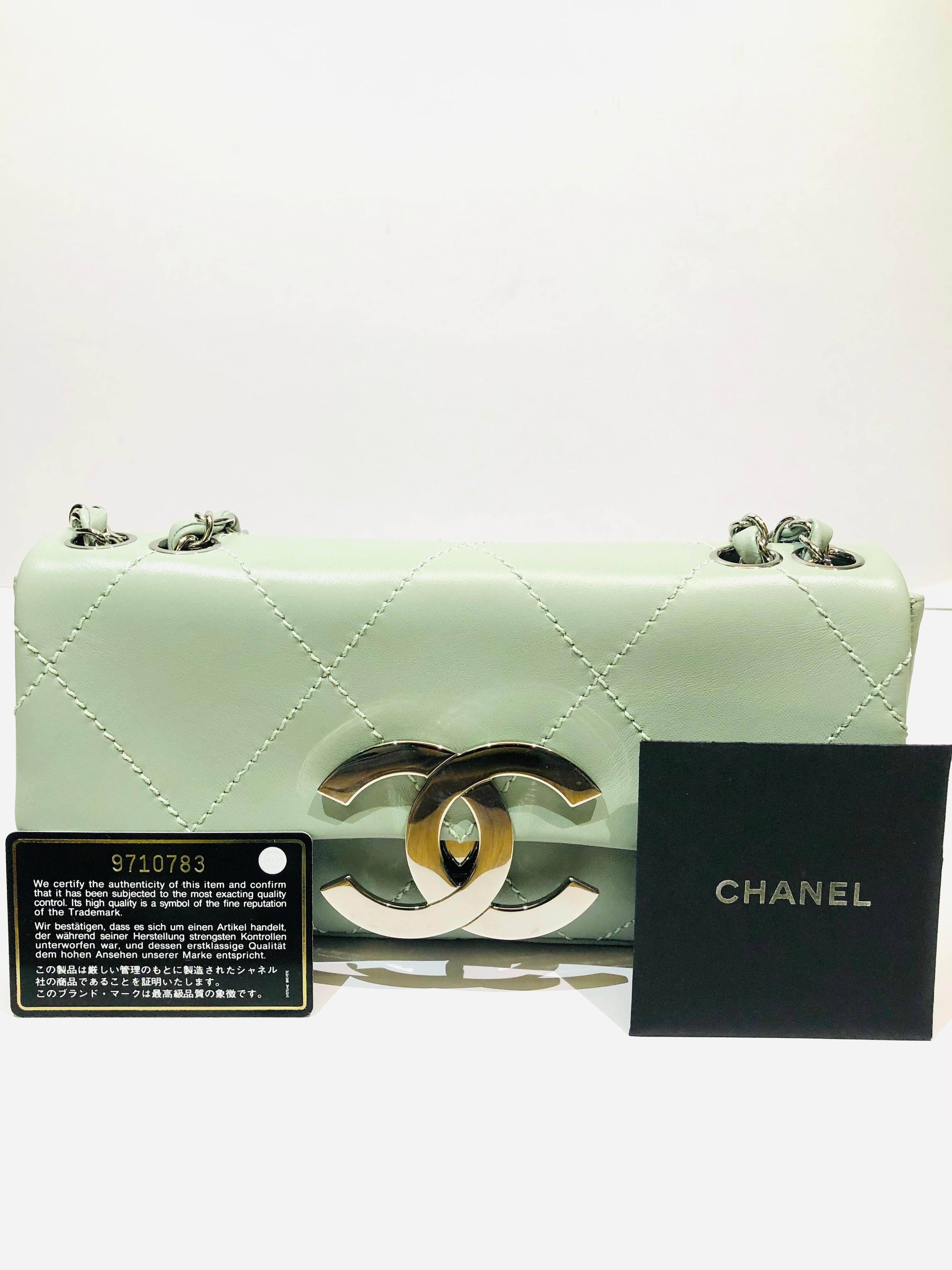 Chanel Green “CC” Silver hardware Stitching Shoulder Bag 2