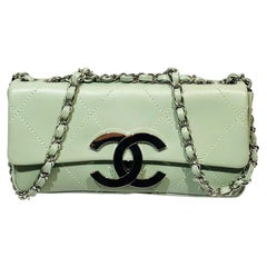 Chanel Green “CC” Silver hardware Stitching Shoulder Bag