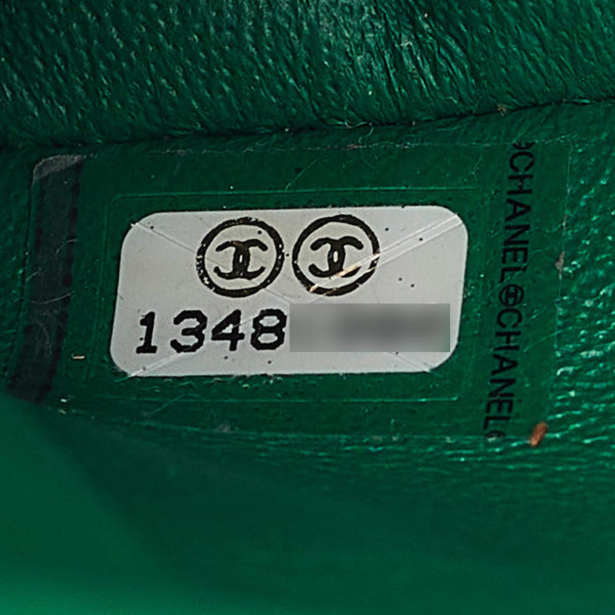 Chanel Green Chevron Leather Maxi Classic Single Flap Bag For Sale 5