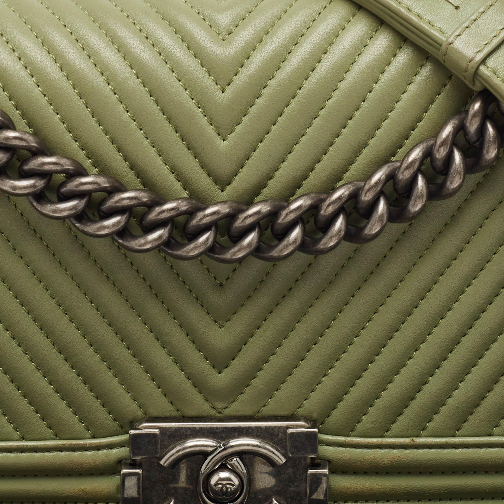 Women's Chanel Green Chevron Leather Medium Boy Flap Bag