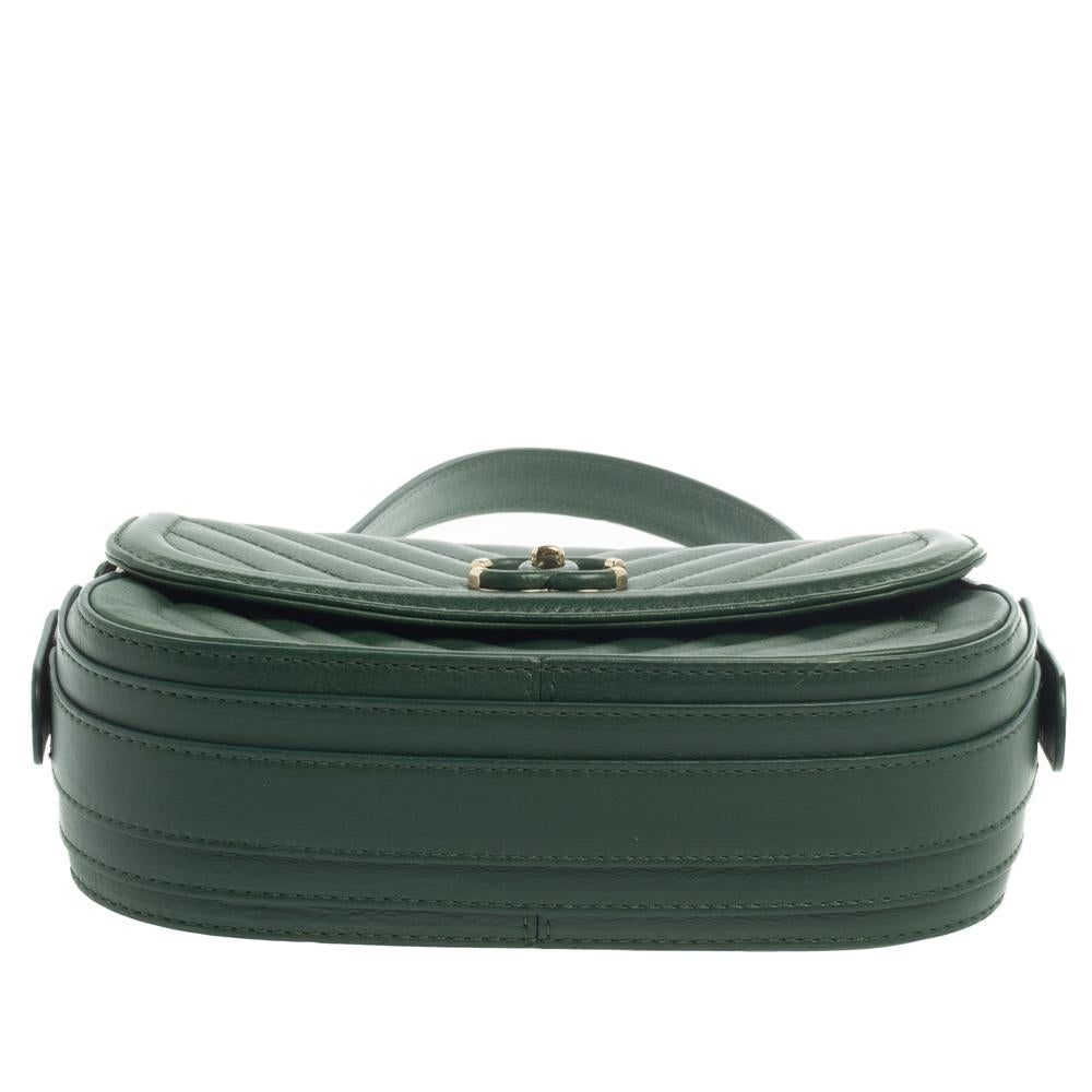 grüne chanel tasche