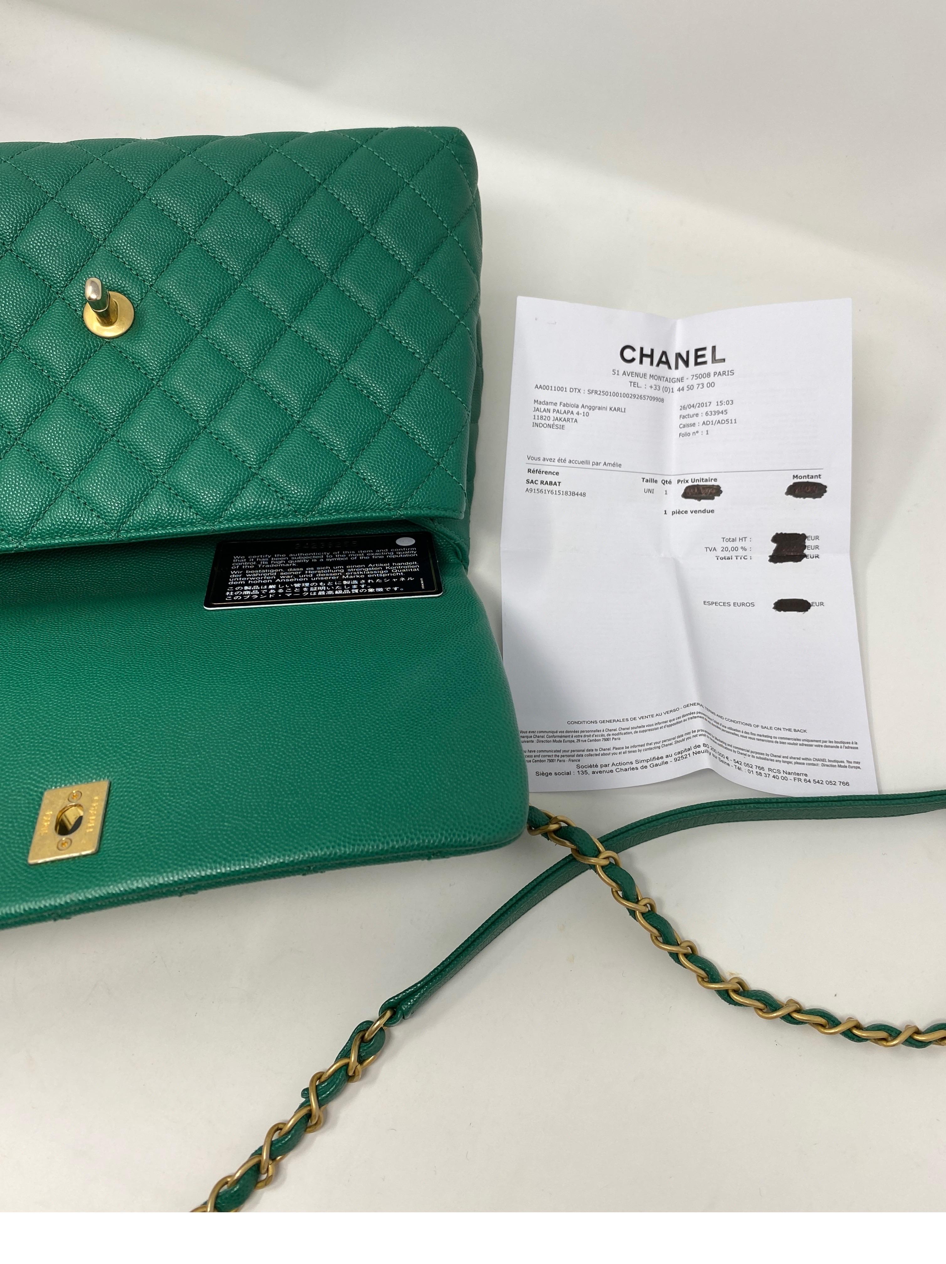 Chanel Grün Coco Henkeltasche 14