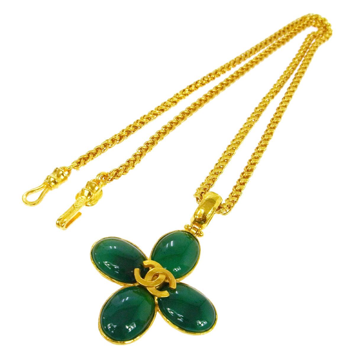 Chanel Green Gripoix Gold Charm Logo Camellia Evening Drop Link Chain Necklace