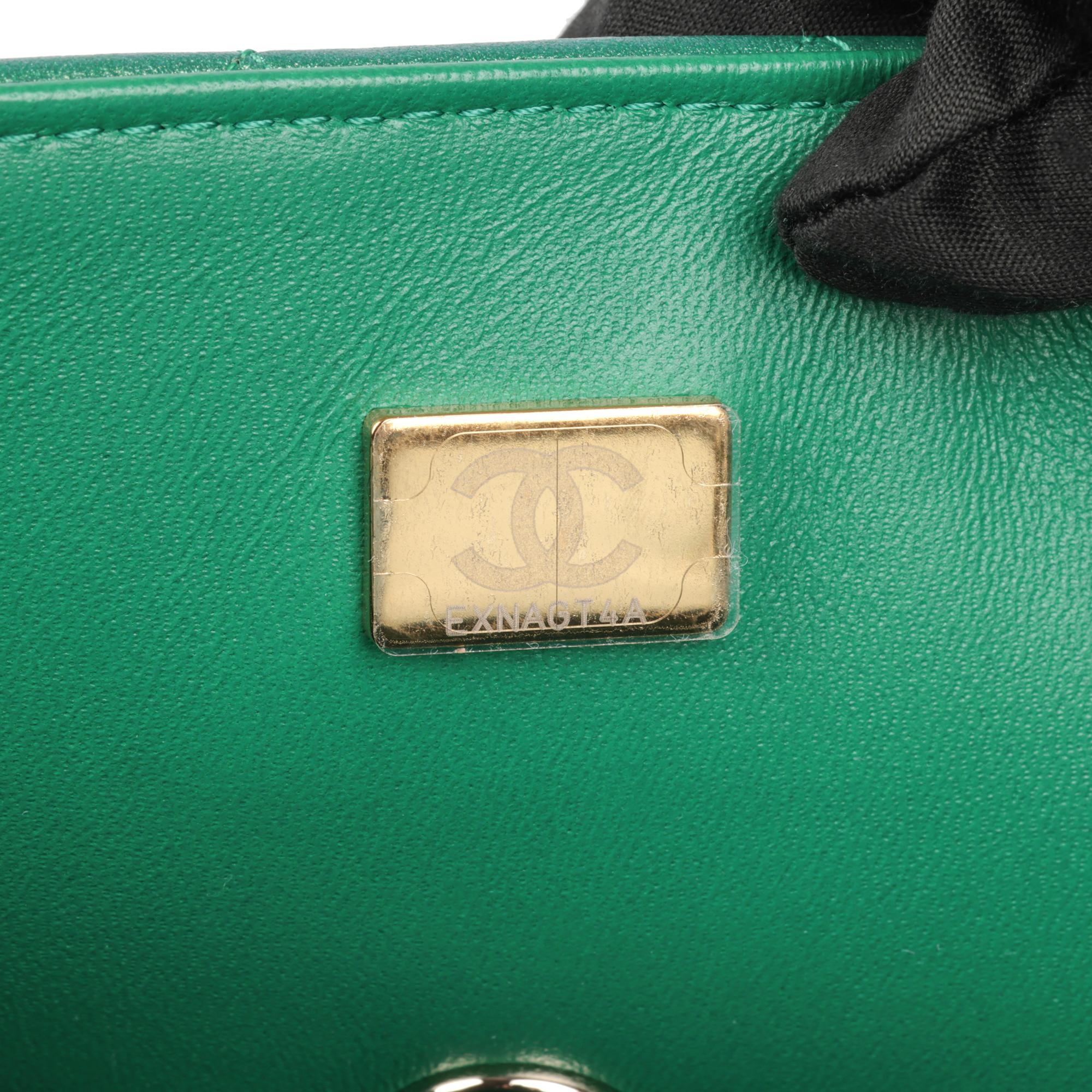 Chanel Green Iridescent Quilted Lambskin Rectangular Mini Flap Bag For Sale 6