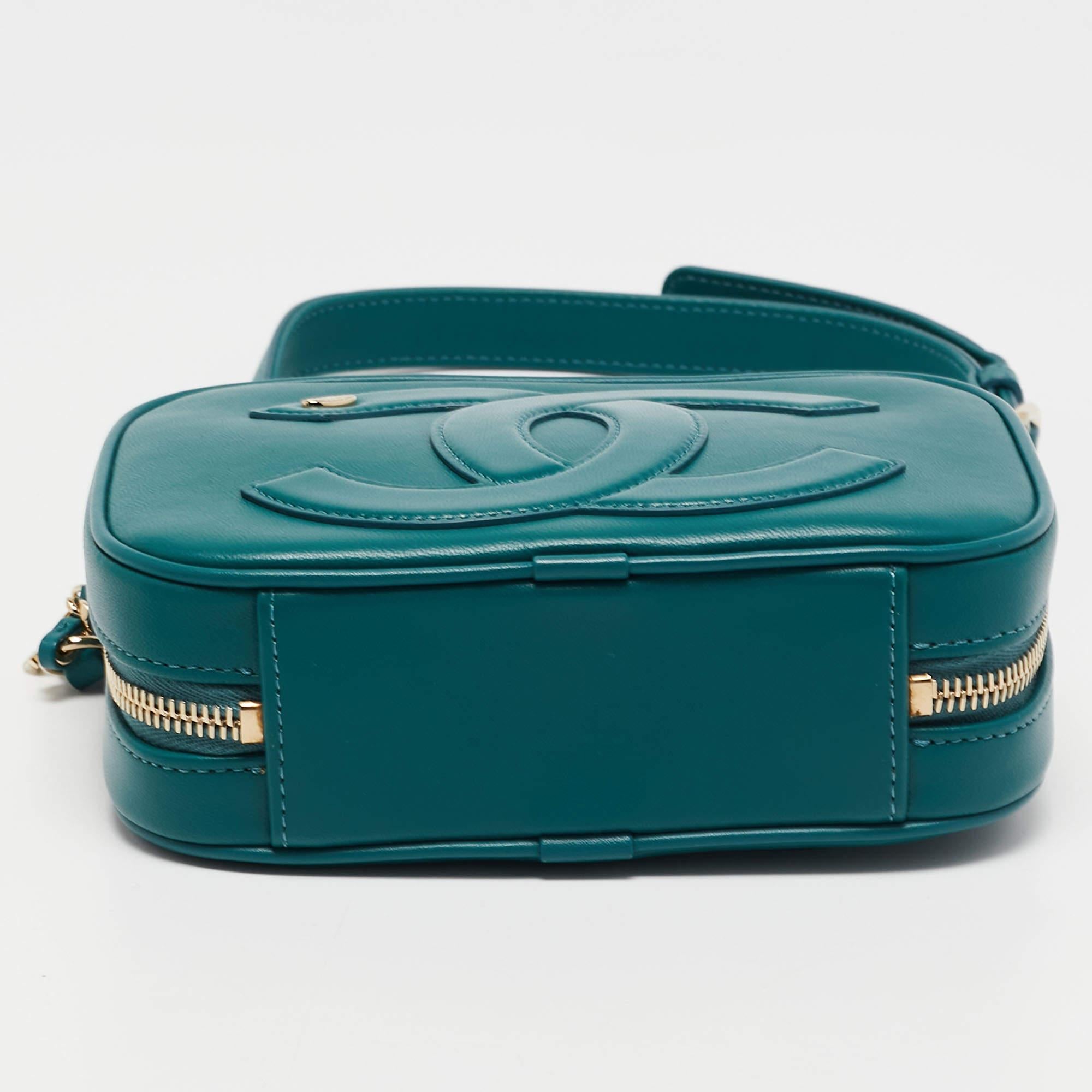 Chanel Green Leather CC Mania Waist Bag 1