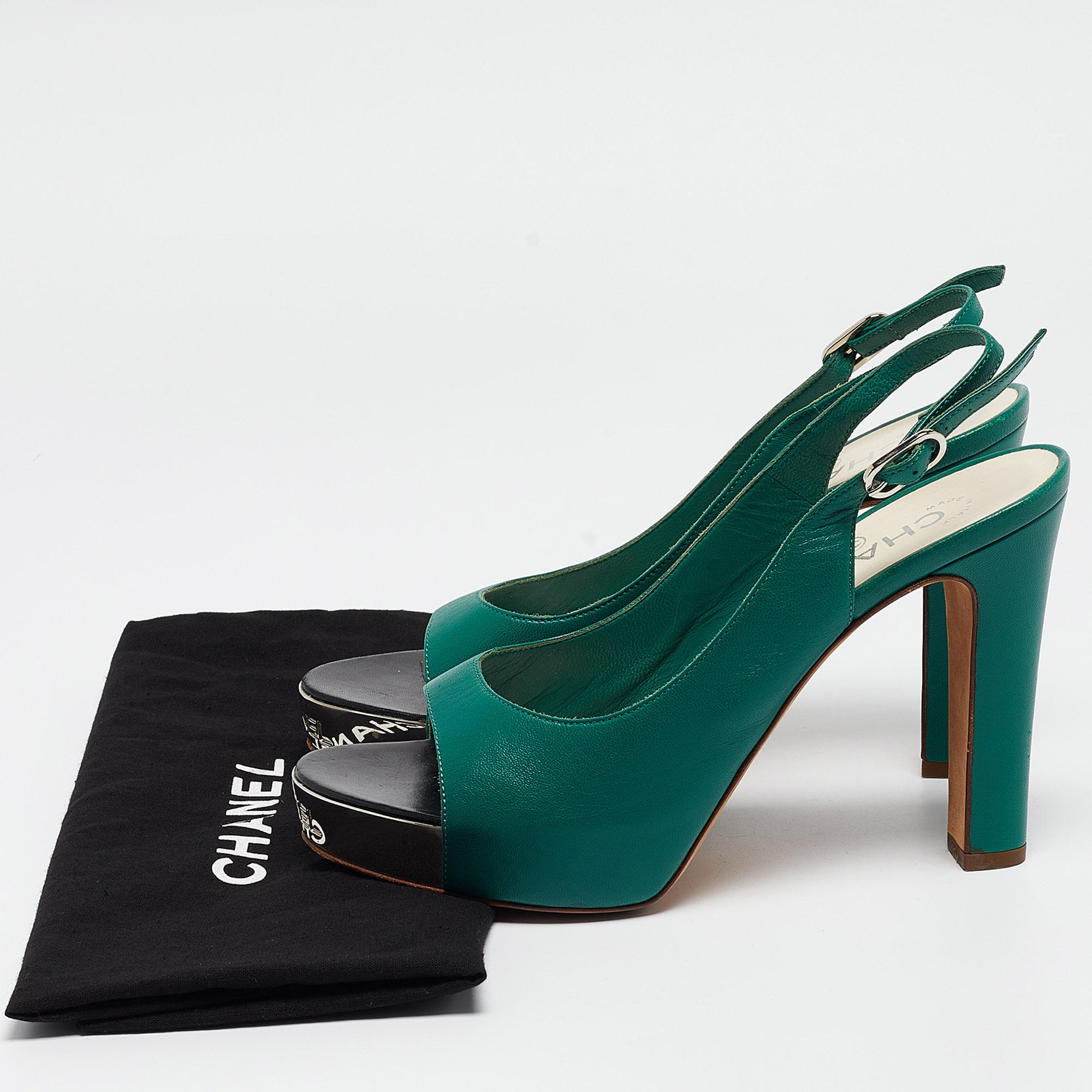 Chanel Green Leather Slingback Slingback Sandals Size 38 5