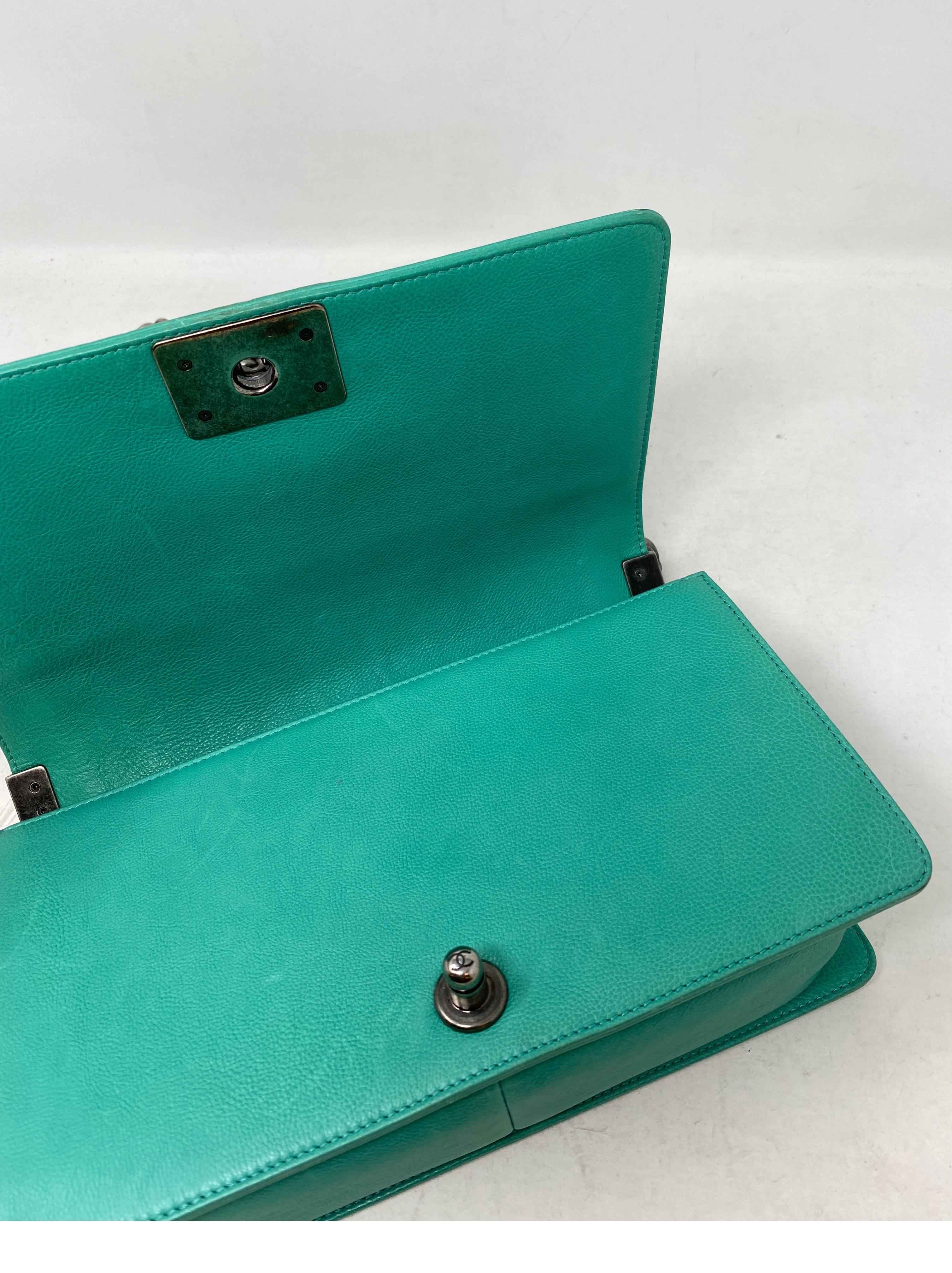 Chanel Green Medium Boy Bag 4