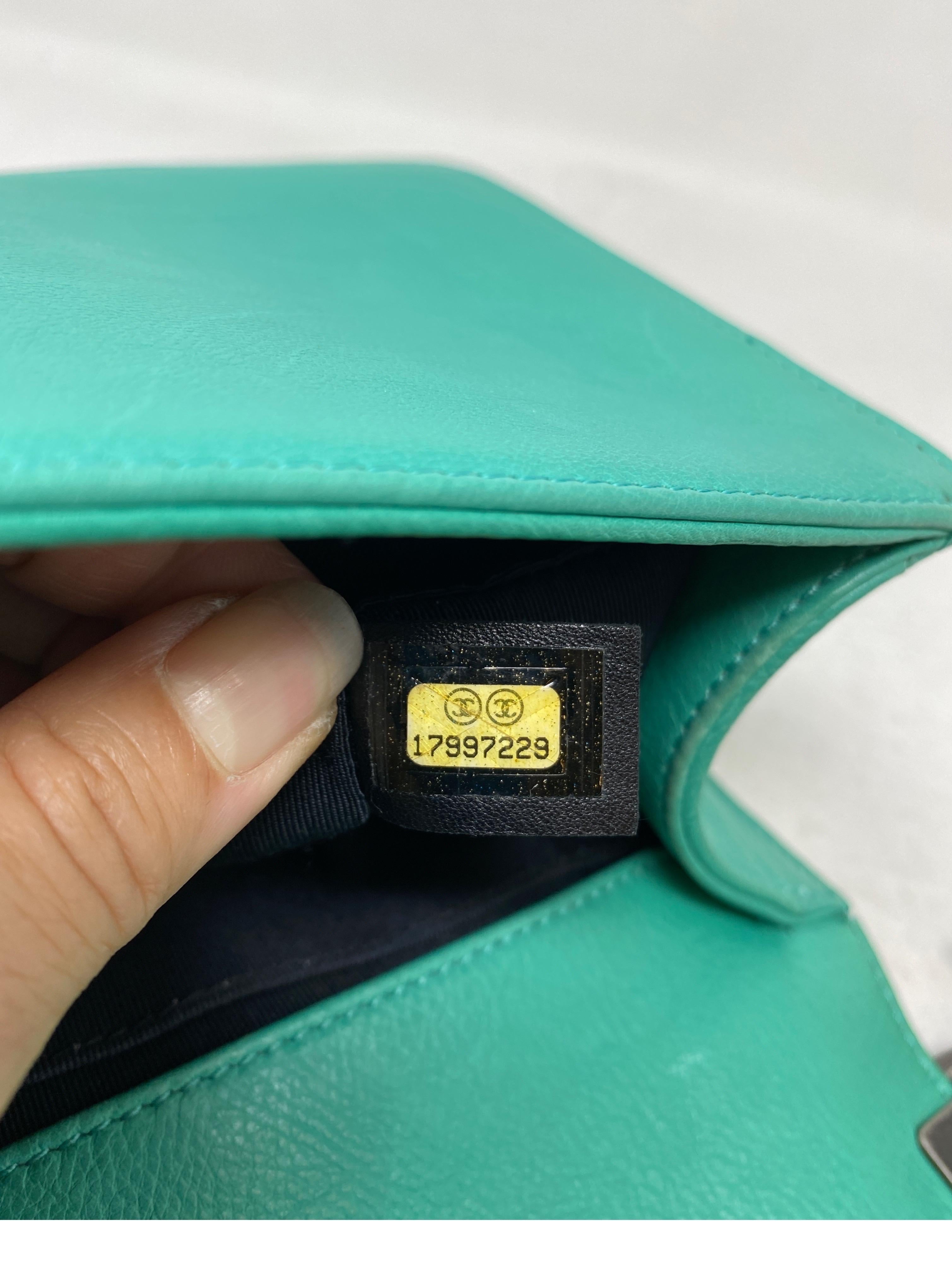 Chanel Green Medium Boy Bag 6