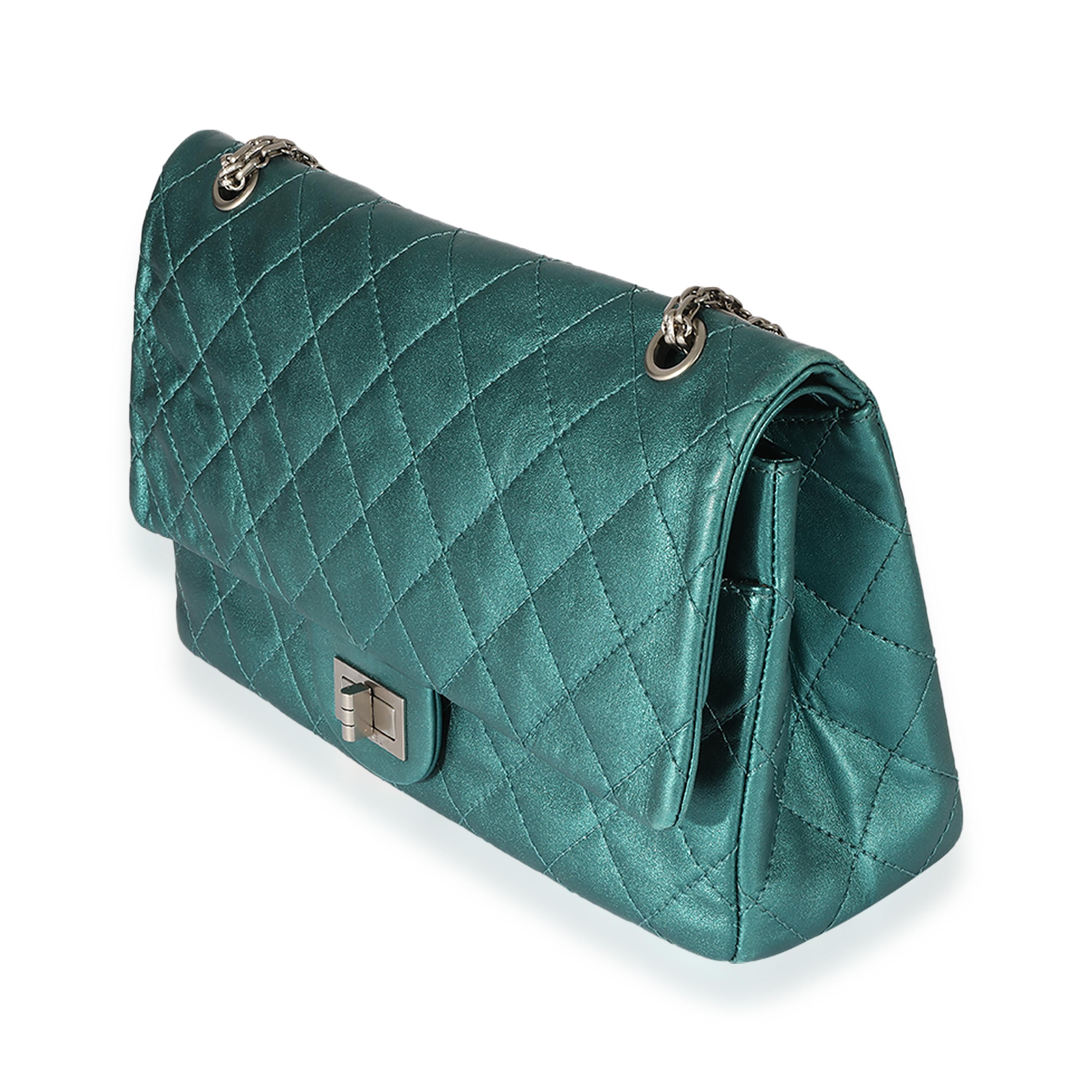 Women's Chanel Green Metallic Leather 2.55 227 Reissue Flap Bag