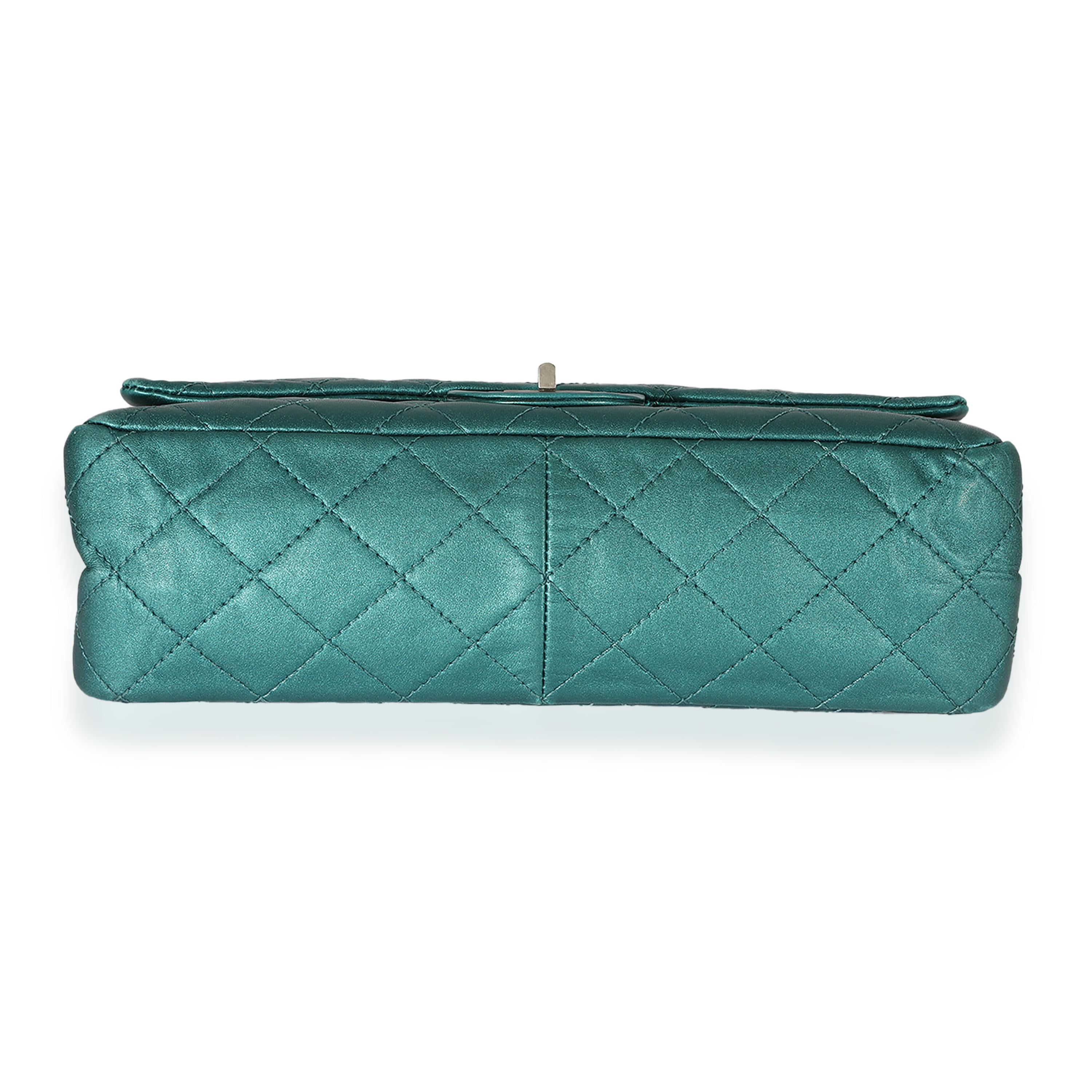 Chanel Green Metallic Leather 2.55 227 Reissue Flap Bag 3