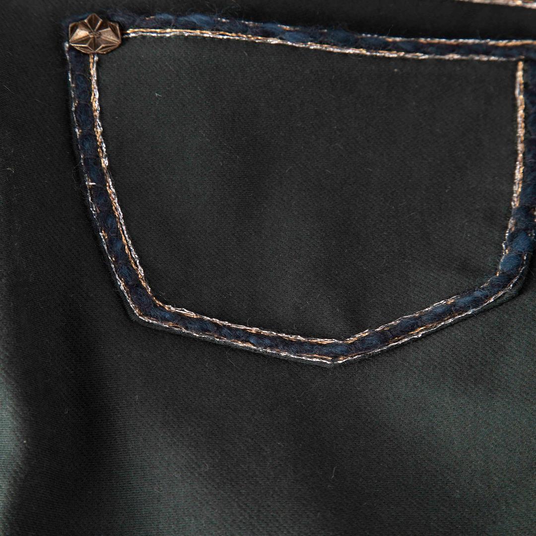 Chanel Grüne Skinny-Hose mit Metallic-Besatz Größe M im Zustand „Gut“ im Angebot in London, GB