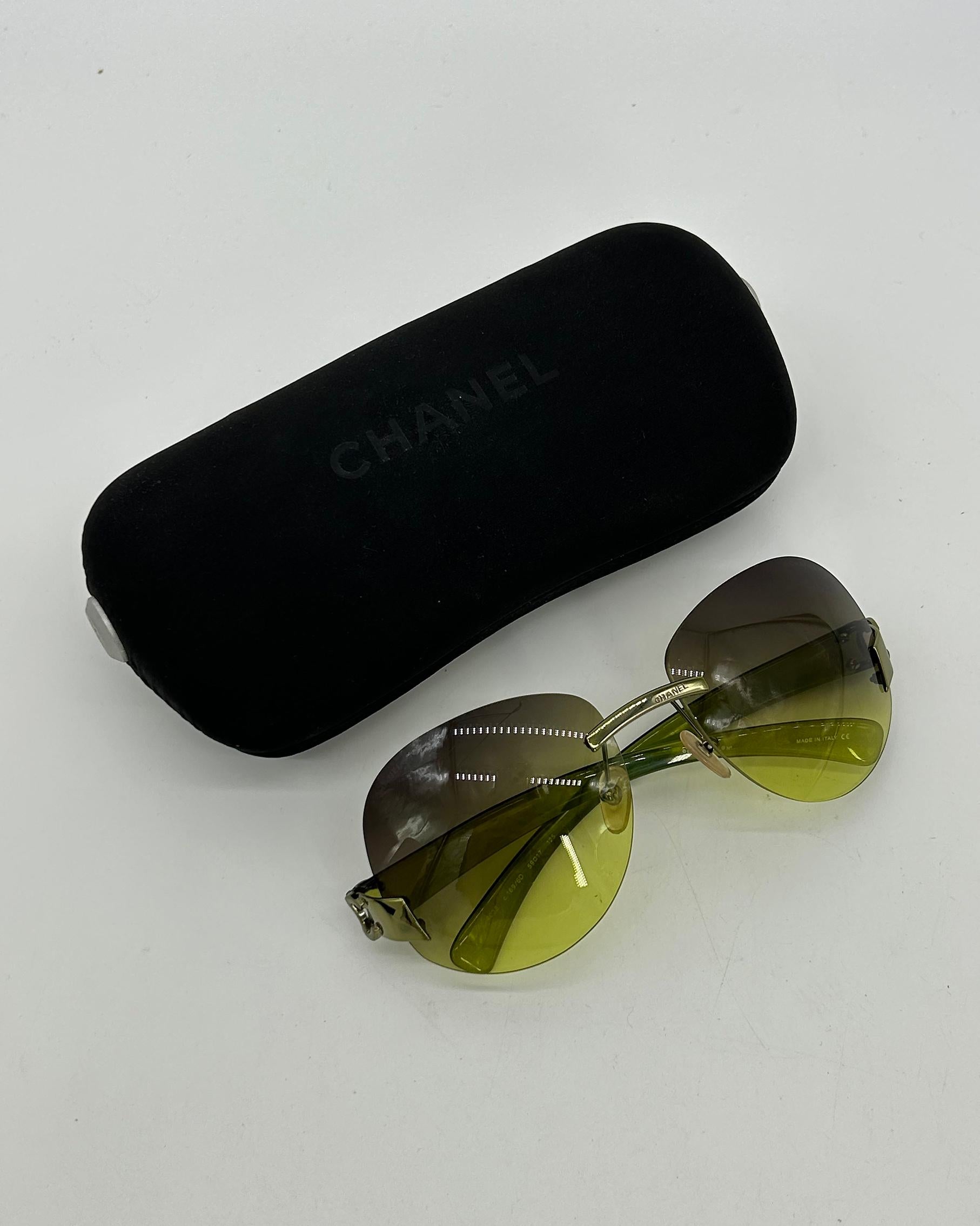 Chanel Green Ombre Lens CC Logo Rimless Sunglasses c2000s For Sale 9