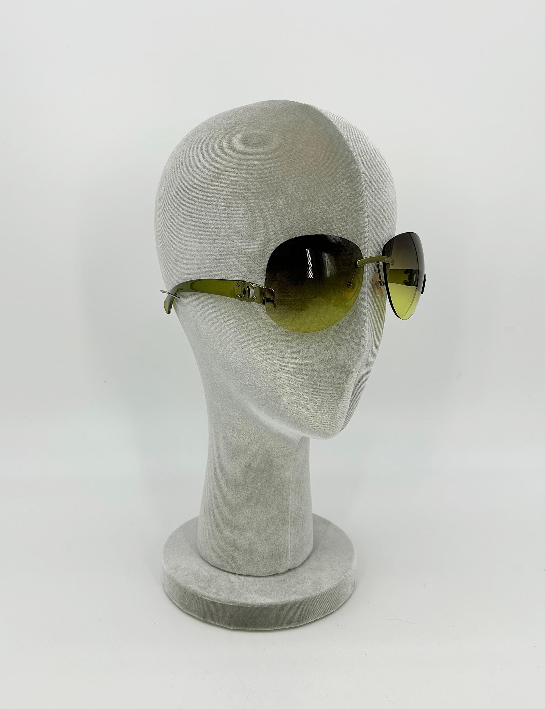 Gray Chanel Green Ombre Lens CC Logo Rimless Sunglasses c2000s For Sale
