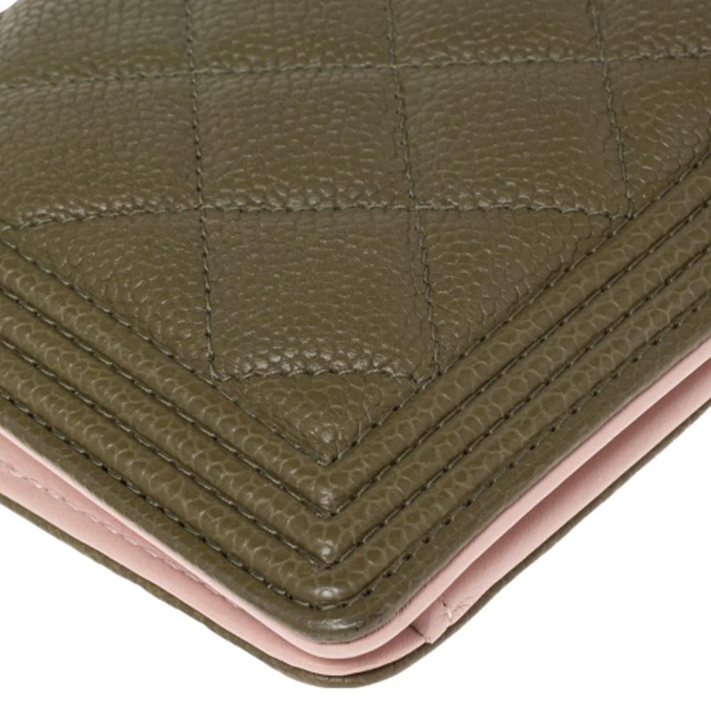 Chanel Green Quilted Caviar Leather Boy L Yen Continental Wallet 7