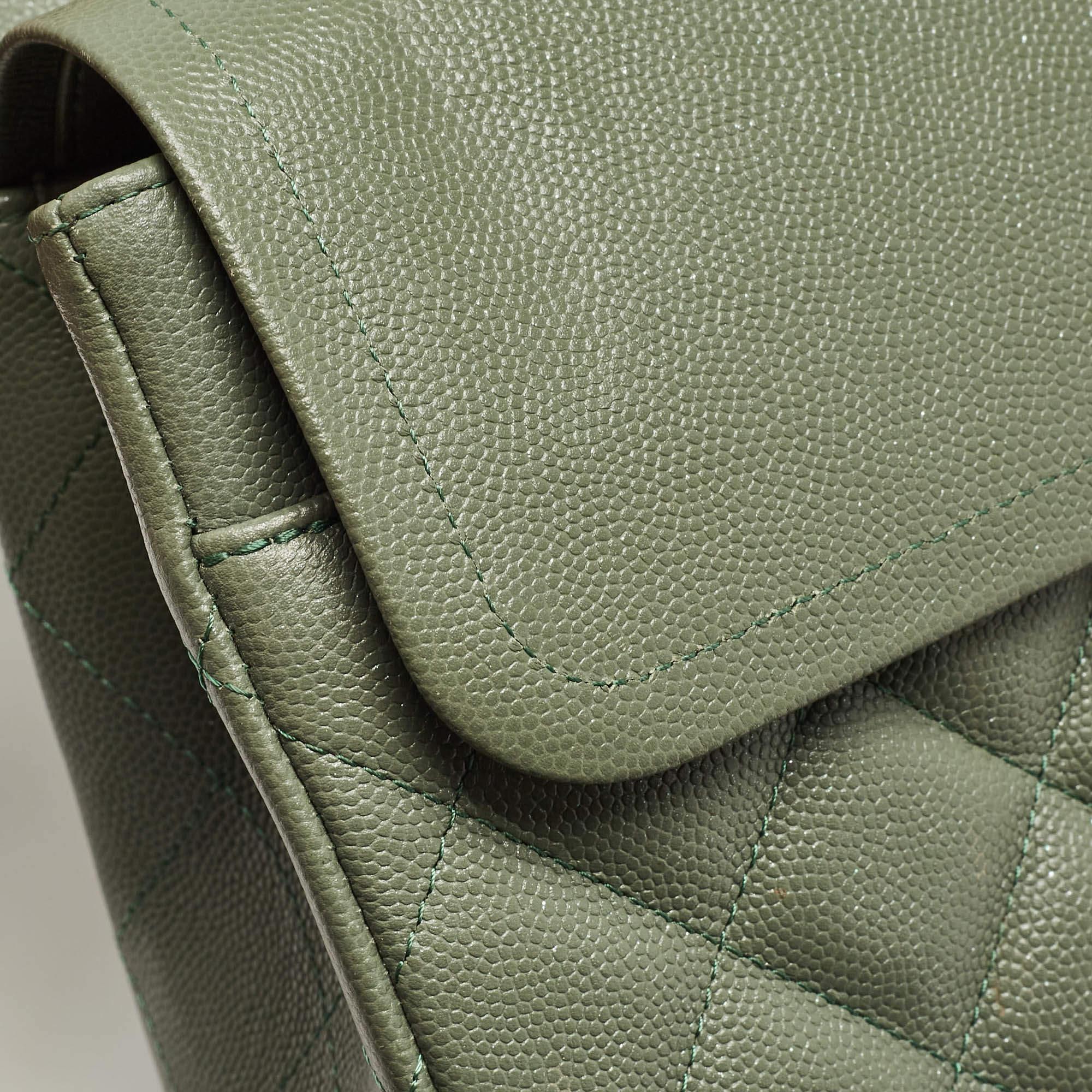 Chanel Green Quilted Caviar Leather Jumbo Classic Double Flap Bag 3