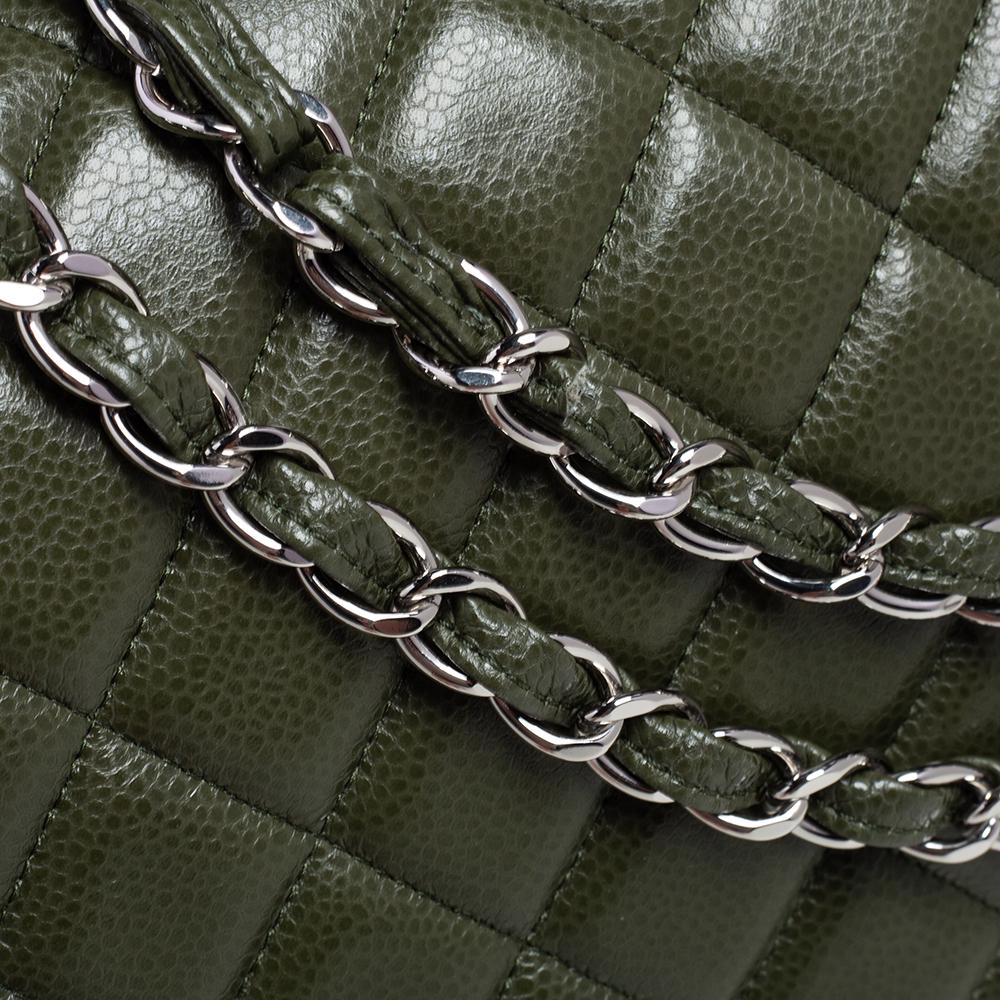 Chanel Green Quilted Caviar Leather Maxi Classic Double Flap Bag 3