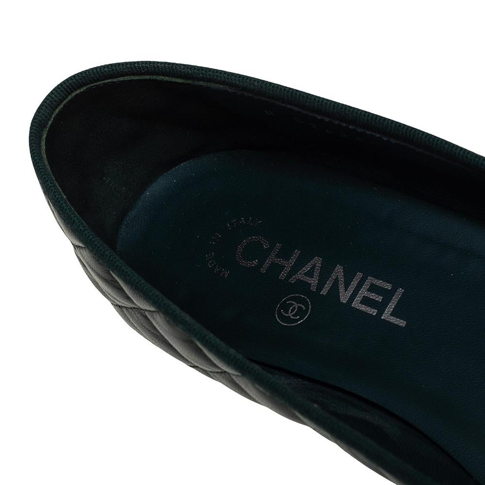 Chanel Green Quilted Leather Bow CC Cap Toe Ballet Flats Size 40.5 1