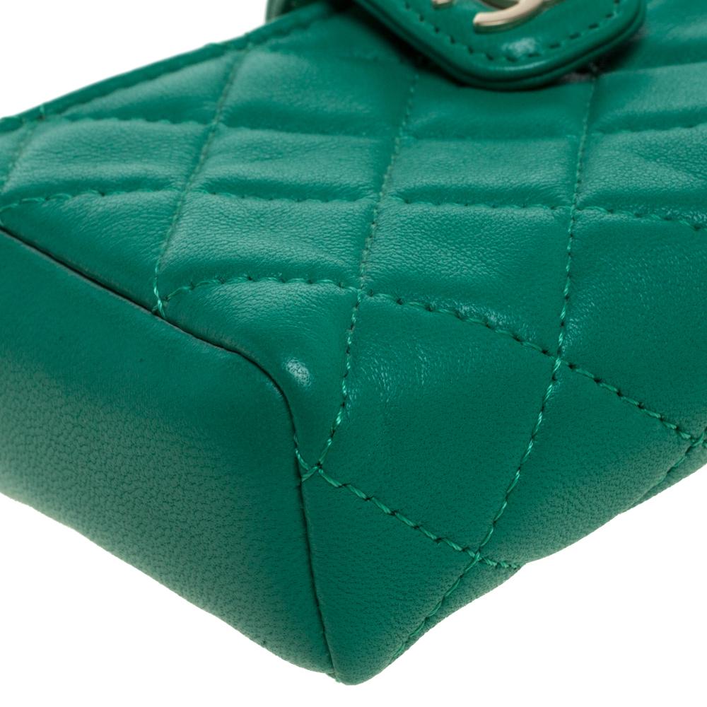 Chanel Green Quilted Leather CC Phone Holder Pouch 2