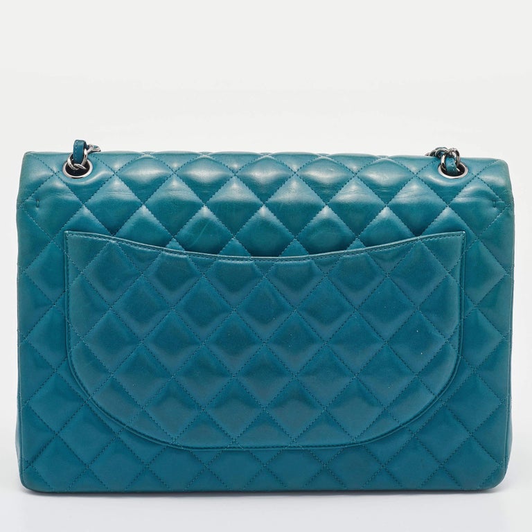 Chanel Green Quilted Leather Maxi Classic Double Flap Bag For Sale