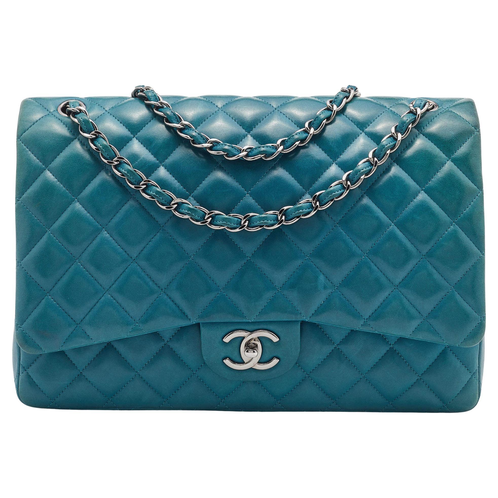 Chanel Green Quilted Leather Maxi Classic Double Flap Bag For Sale