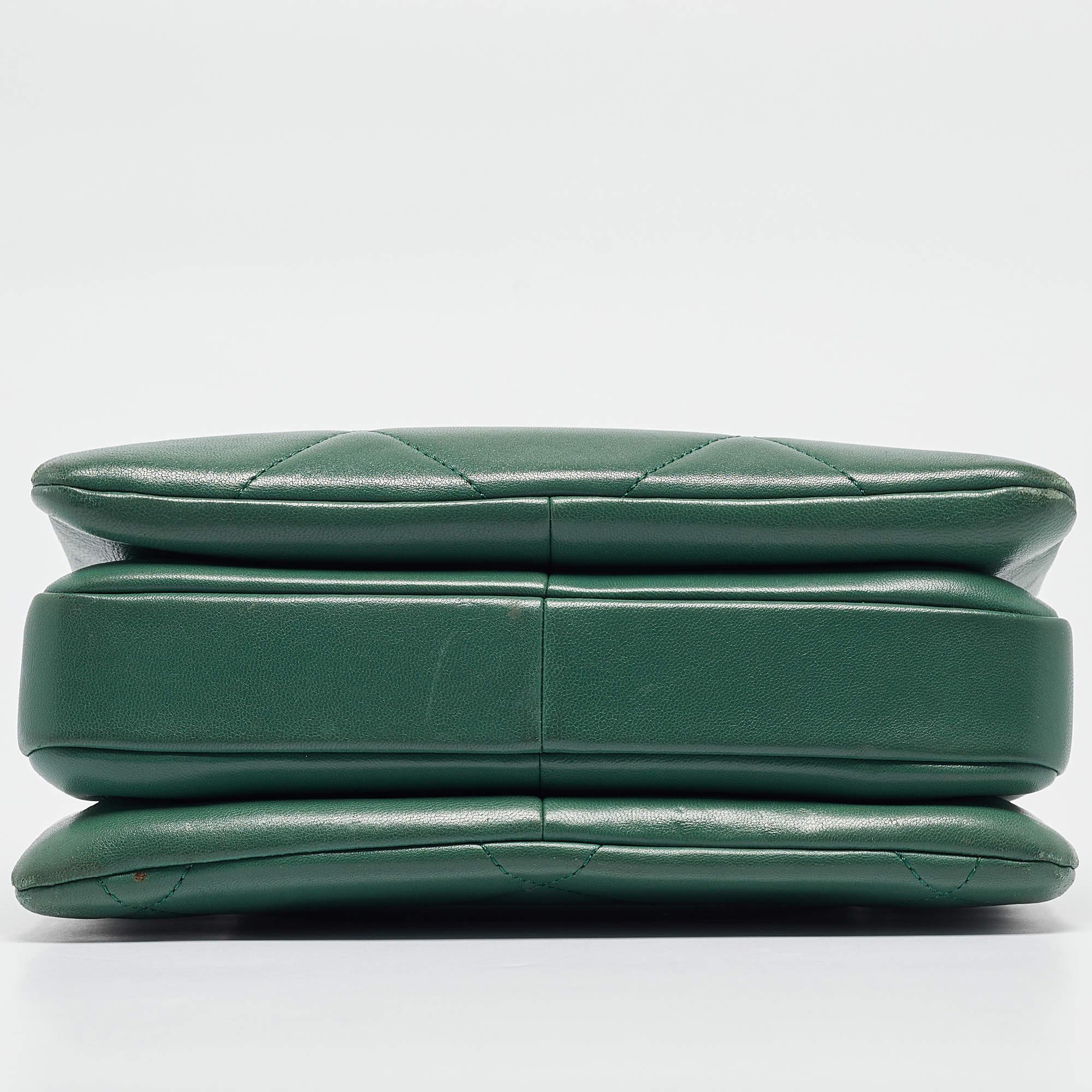 Chanel Green Quilted Leather Small Trendy CC Top Handle Bag 3