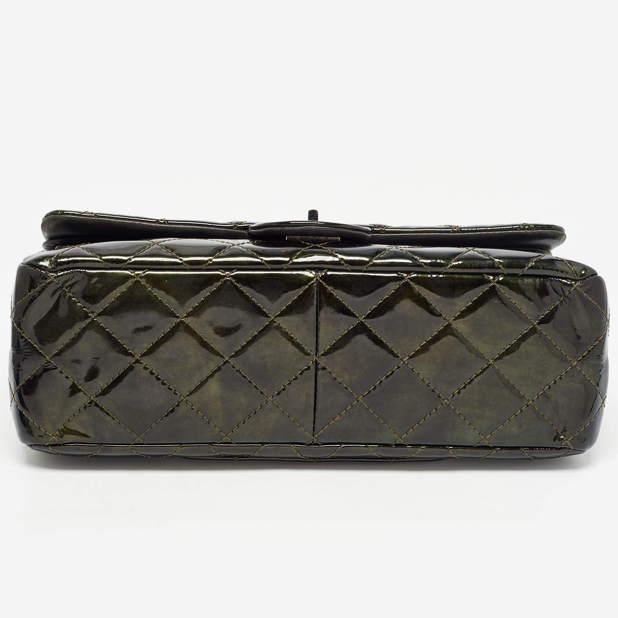 Women's Chanel Green Quilted Patent Leather Reissue 2.55 Classic 227 Flap Bag