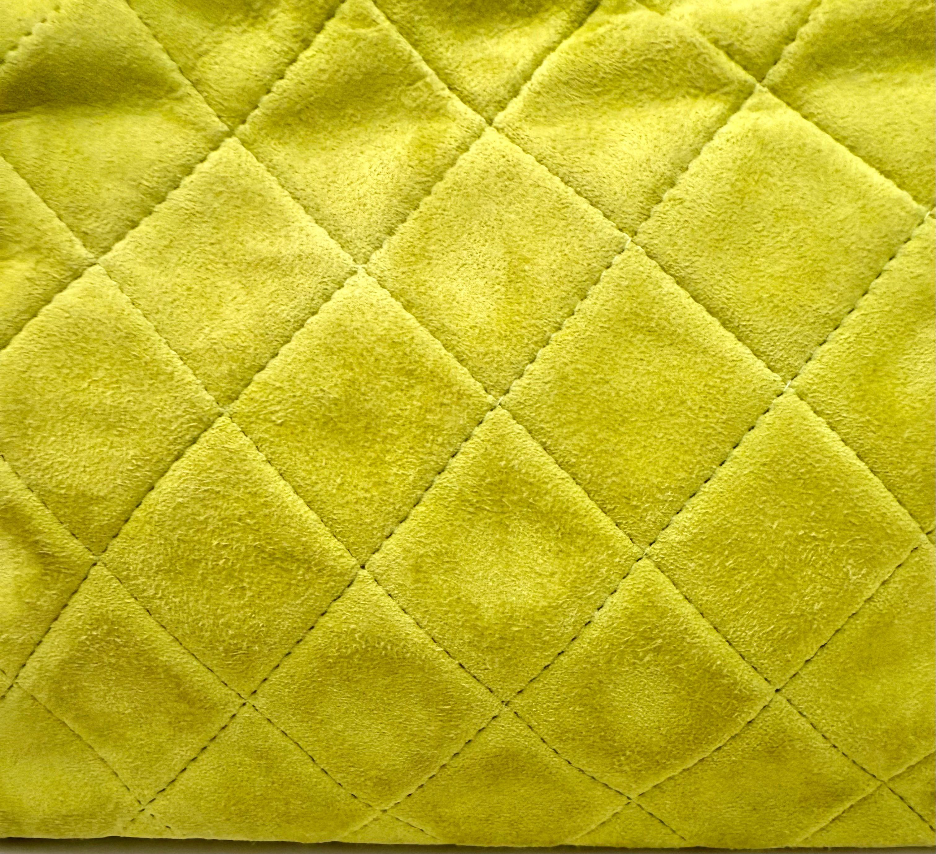 Chanel green quilted suede camera tassel shoulder bag For Sale 3