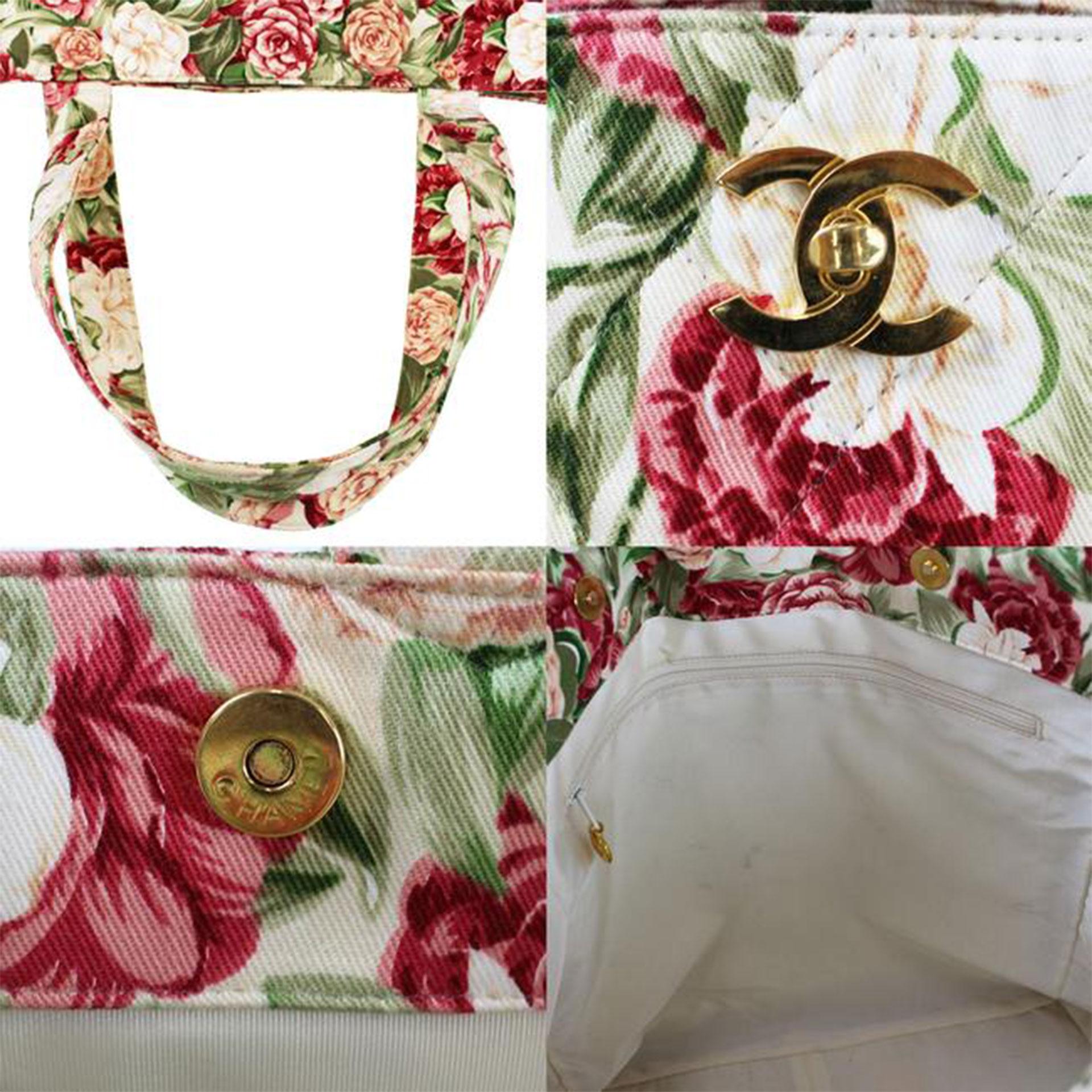 Women's or Men's Chanel Green Red Shopping Floral Flower Beach Pool Quilted CC Tote For Sale
