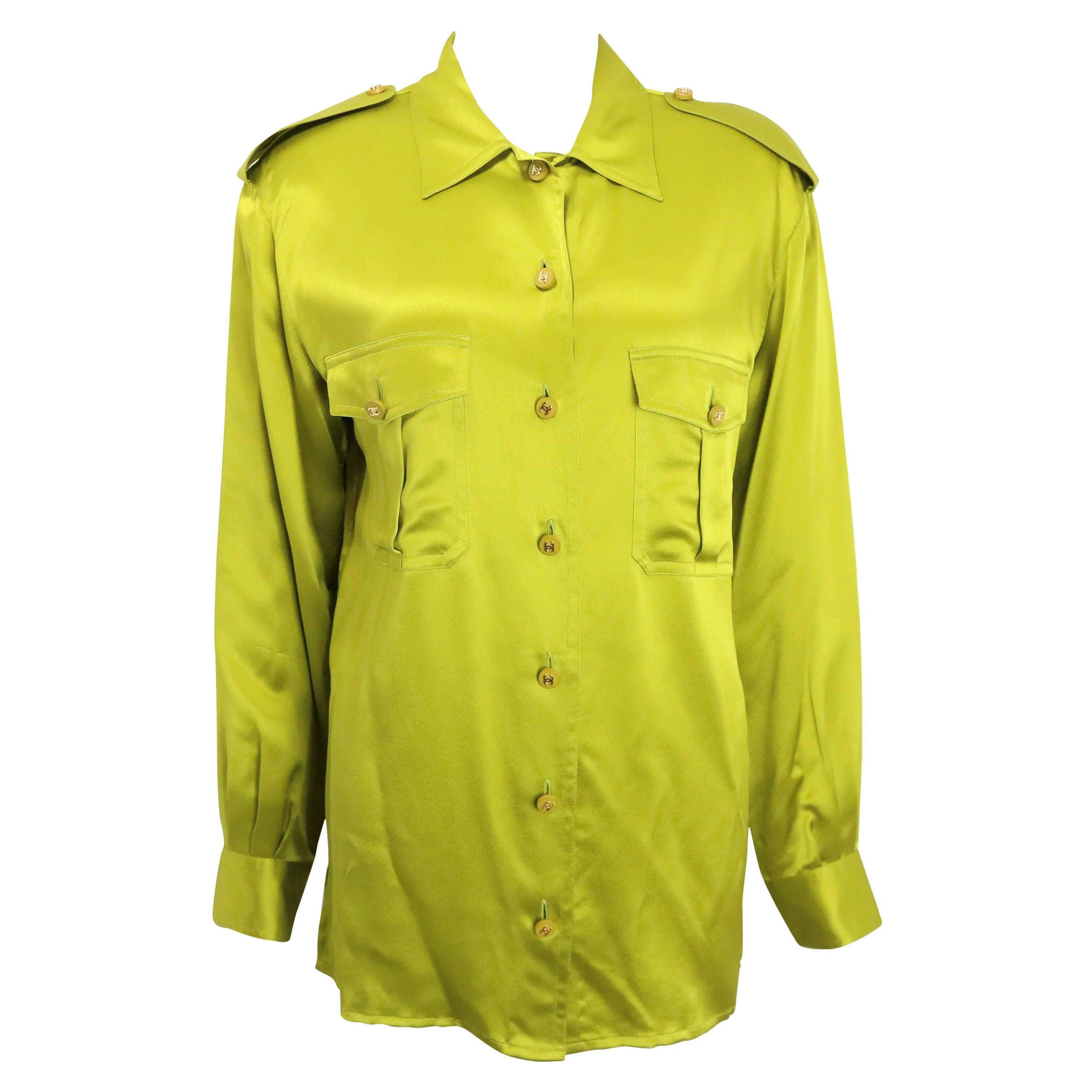 Camicia Chanel in raso di seta verde