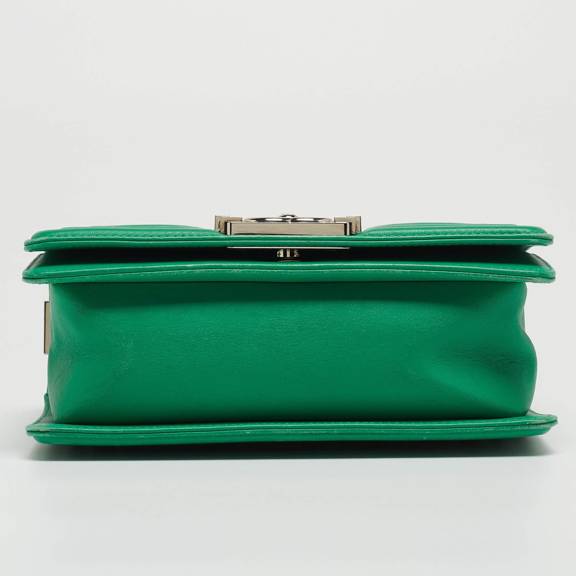 Chanel Green Small Iridescent Chevron Boy Bag For Sale 1