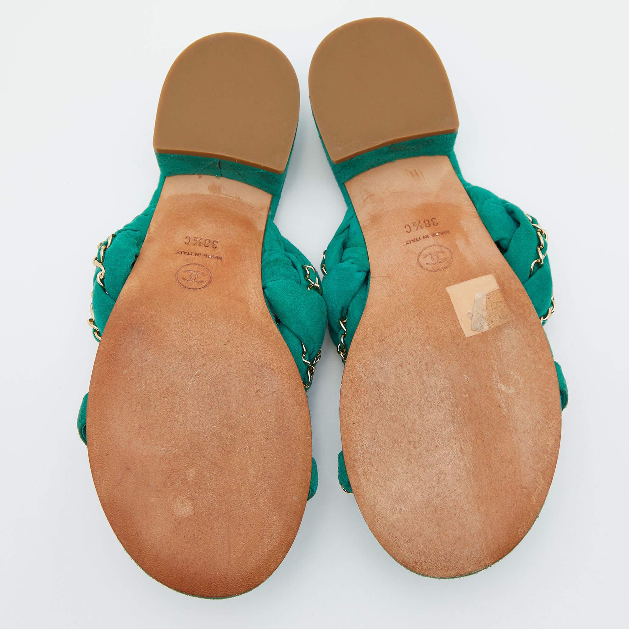 Chanel Green Suede Chain Embellished Flat Slide Sandals Size 38.5 4