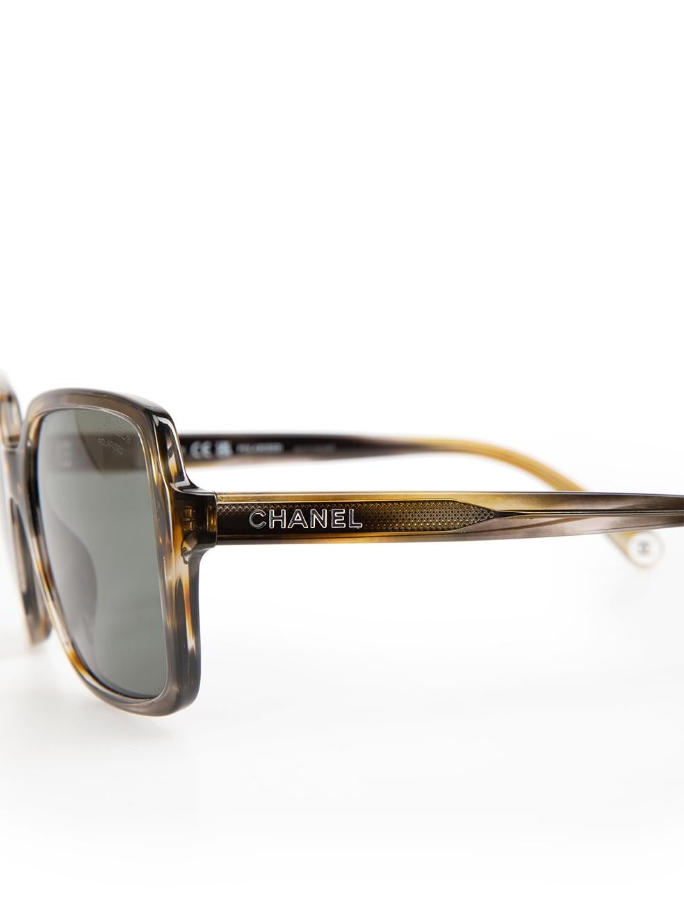 Chanel Green Tortoise Square Sunglasses For Sale 2