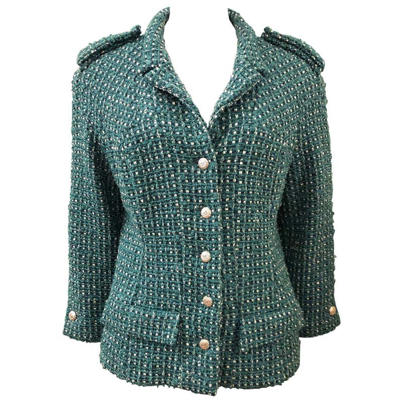 94 Chanel Green Boucle Wool Collarless Double Breasted Jacket For Sale ...