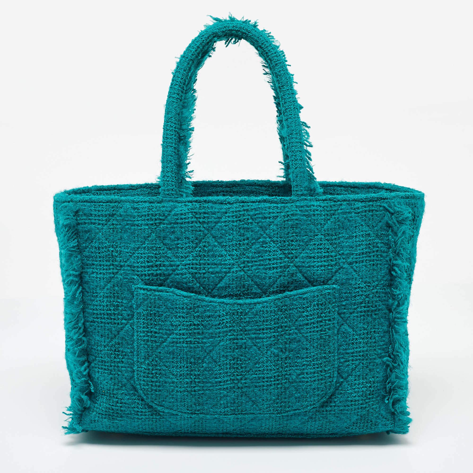 Women's Chanel Green Tweed Medium Shopper Tote