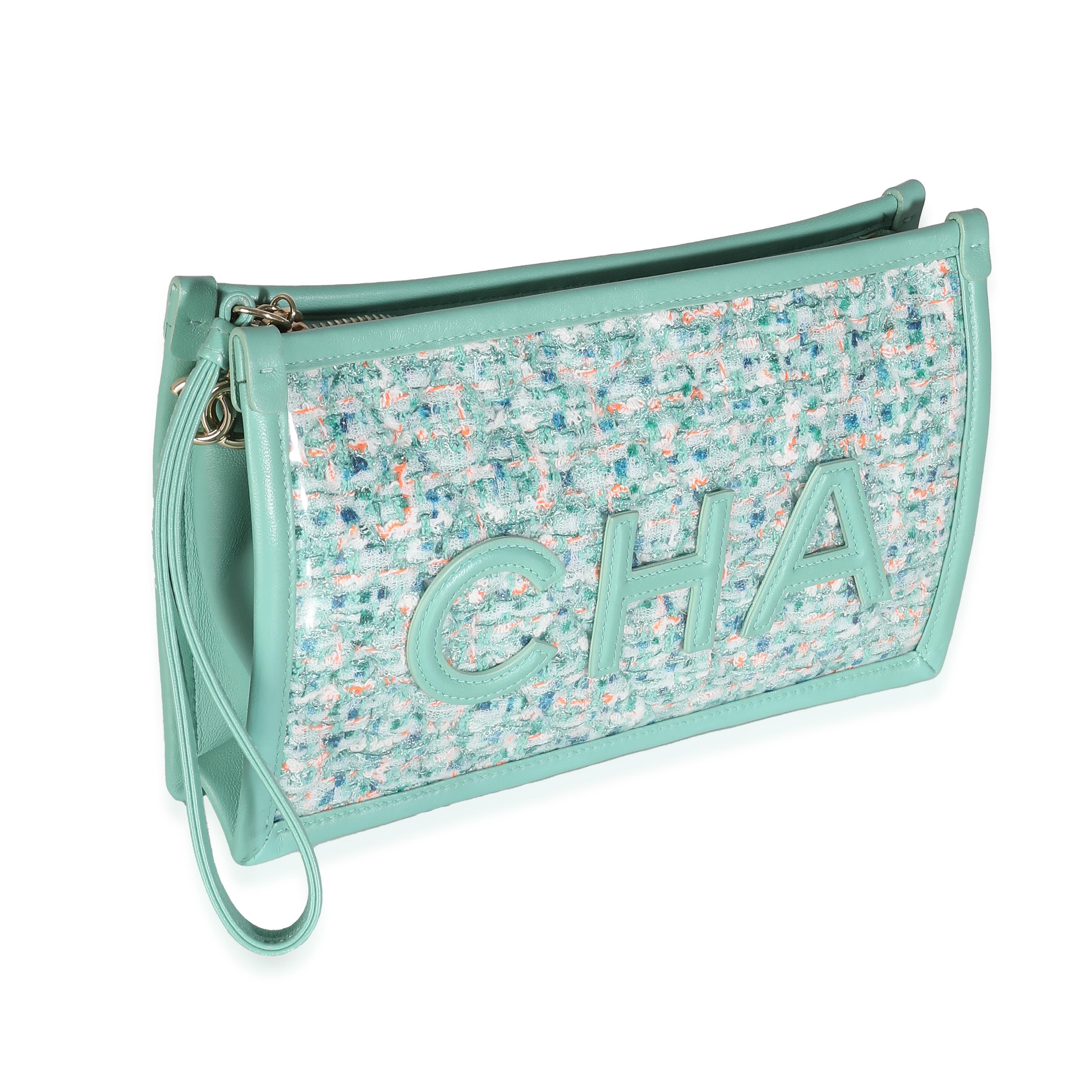 Chanel Green Tweed PVC Lambskin Chanel Logo Wristlet Pouch In Excellent Condition For Sale In New York, NY