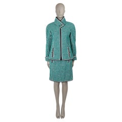 CHANEL green wool 16C SEOUL TWEED Skirt Suit 40 M