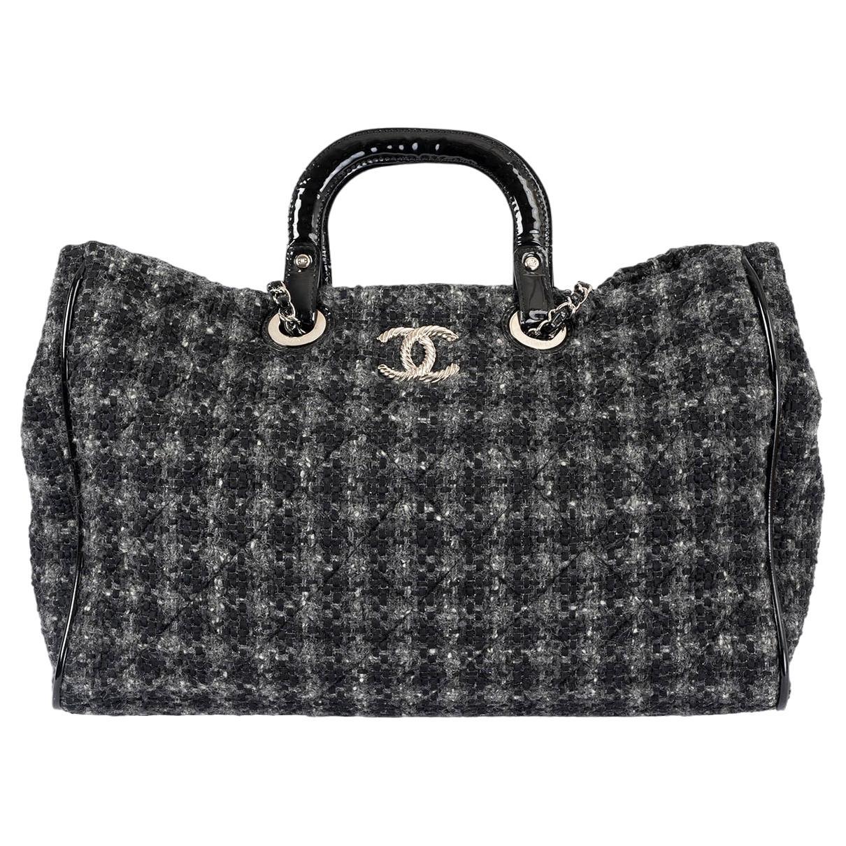 CHANEL grey 2009 QUILTED TWEED & PATENT Tote Bag For Sale
