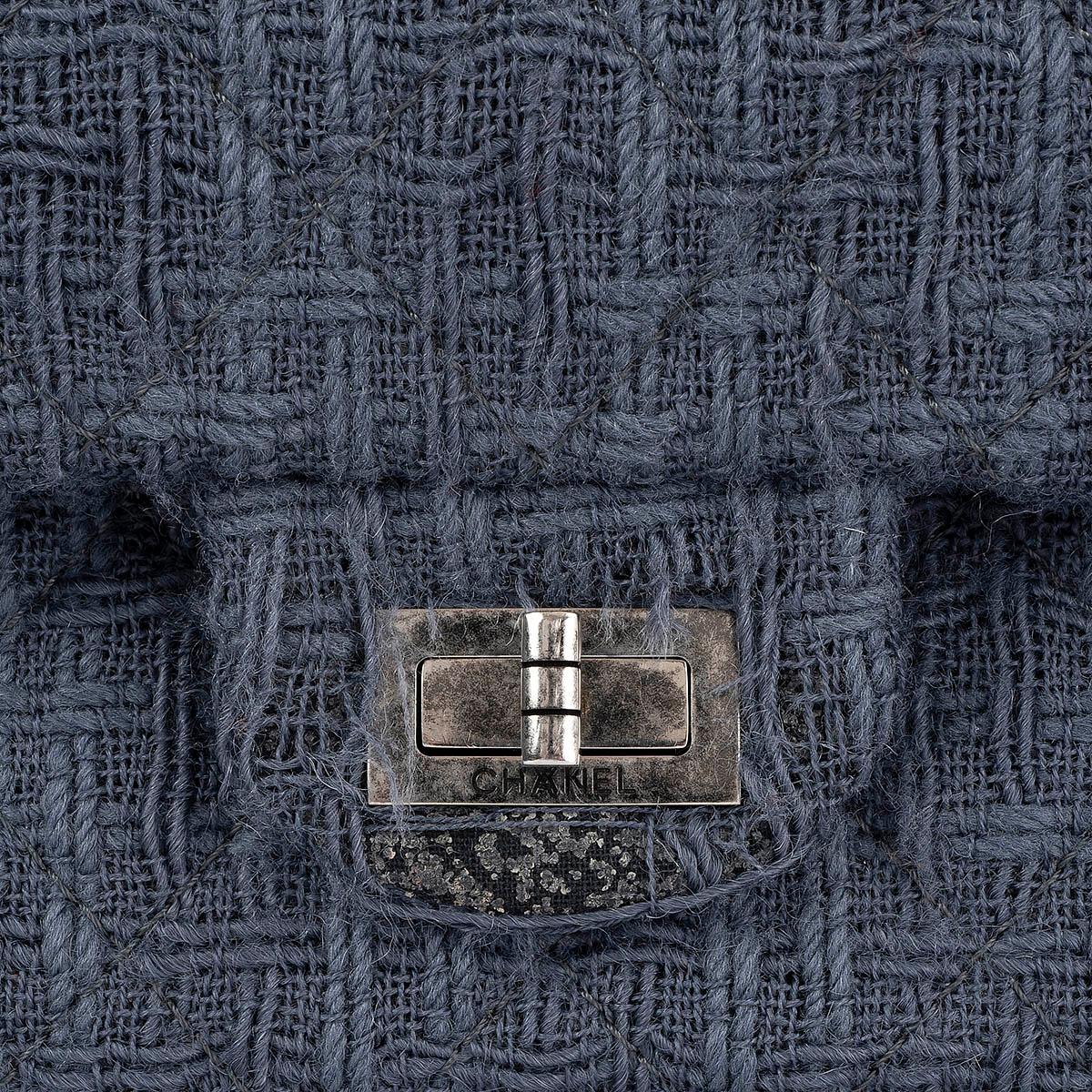 Chanel gris 2016 16A ROME 2.55 REISSUE 226 LARGE TWEED Sac à bandoulière à rabat en vente 2