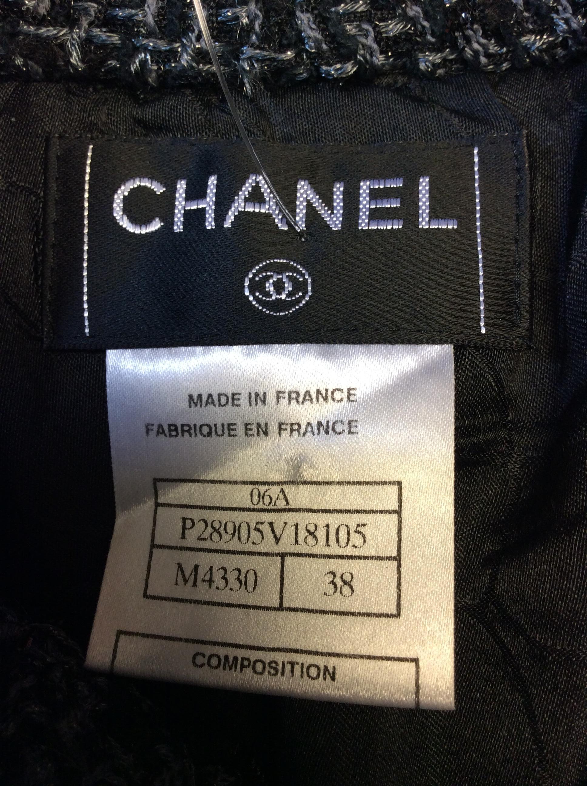 Chanel Grey and Black Tweed Belted Dress For Sale 4