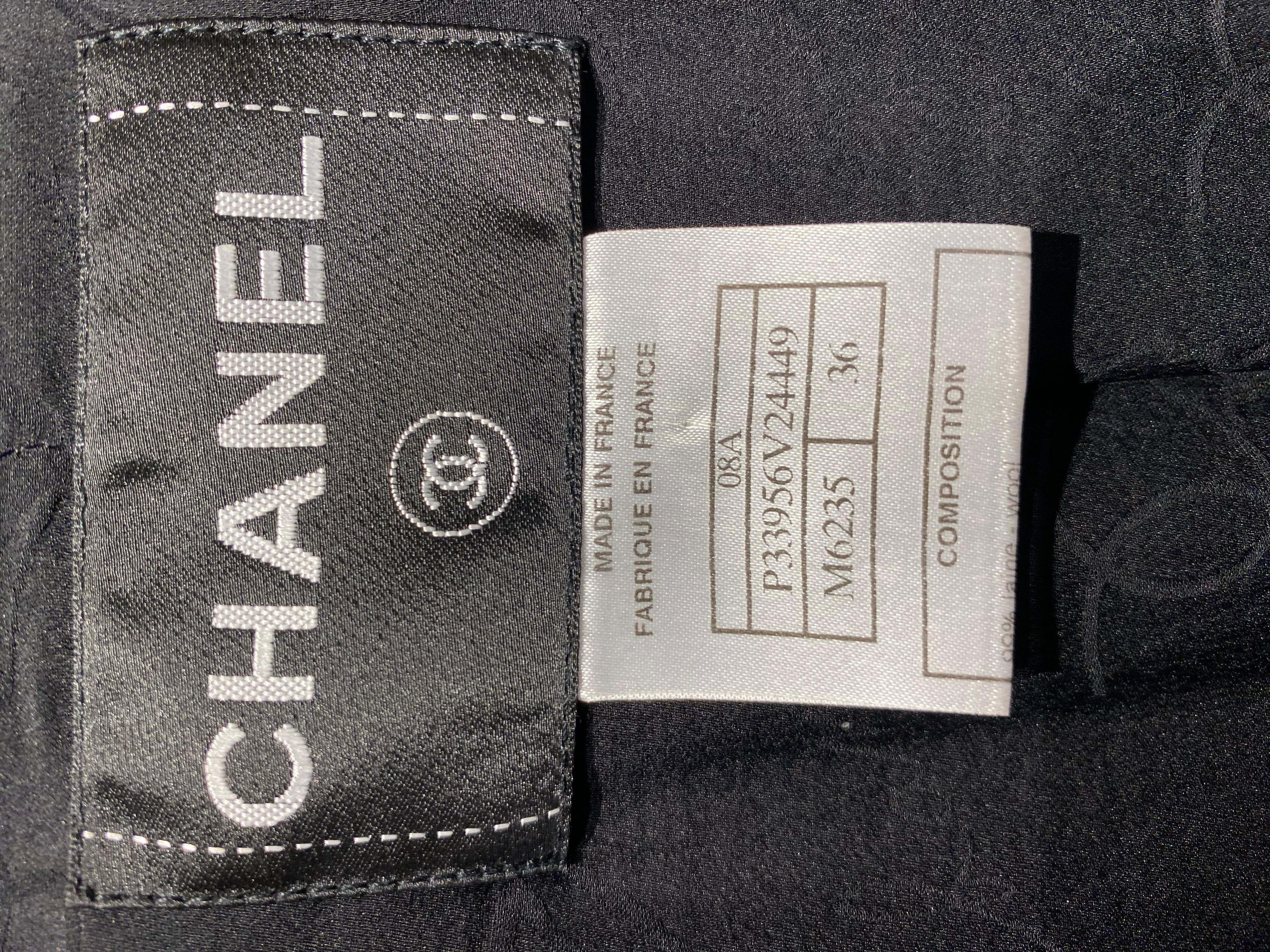 Chanel Grey and Black Wool Skirt Suit For Sale 11
