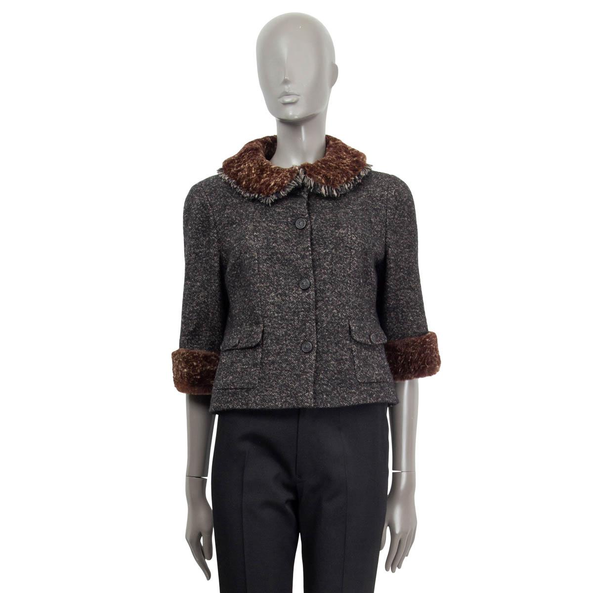 Gray CHANEL grey & beige 2005 FUR COLLAR CROPPED TWEED Jacket 42 L 05A For Sale