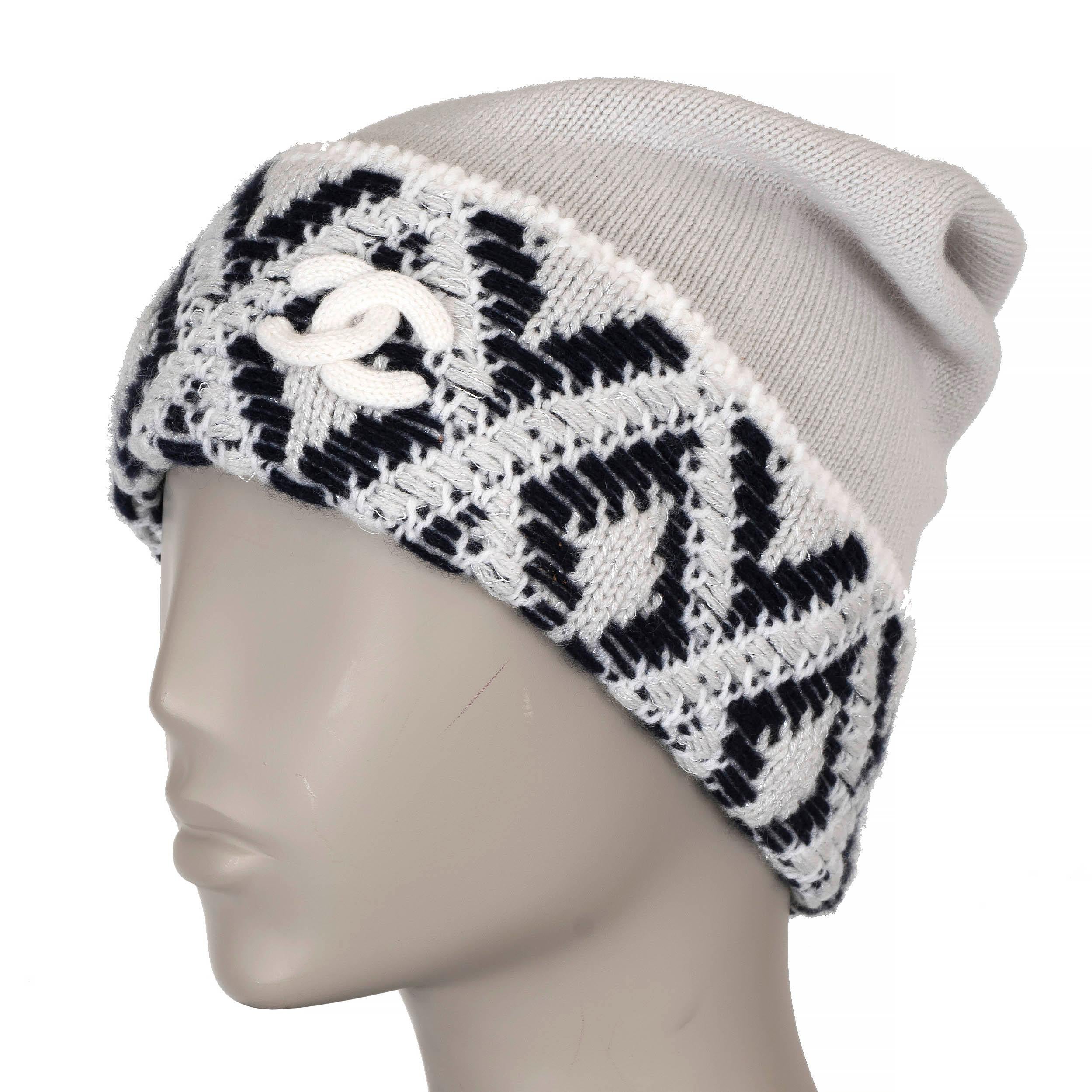 Women's CHANEL grey & black cashmere LUREX Beanie Hat