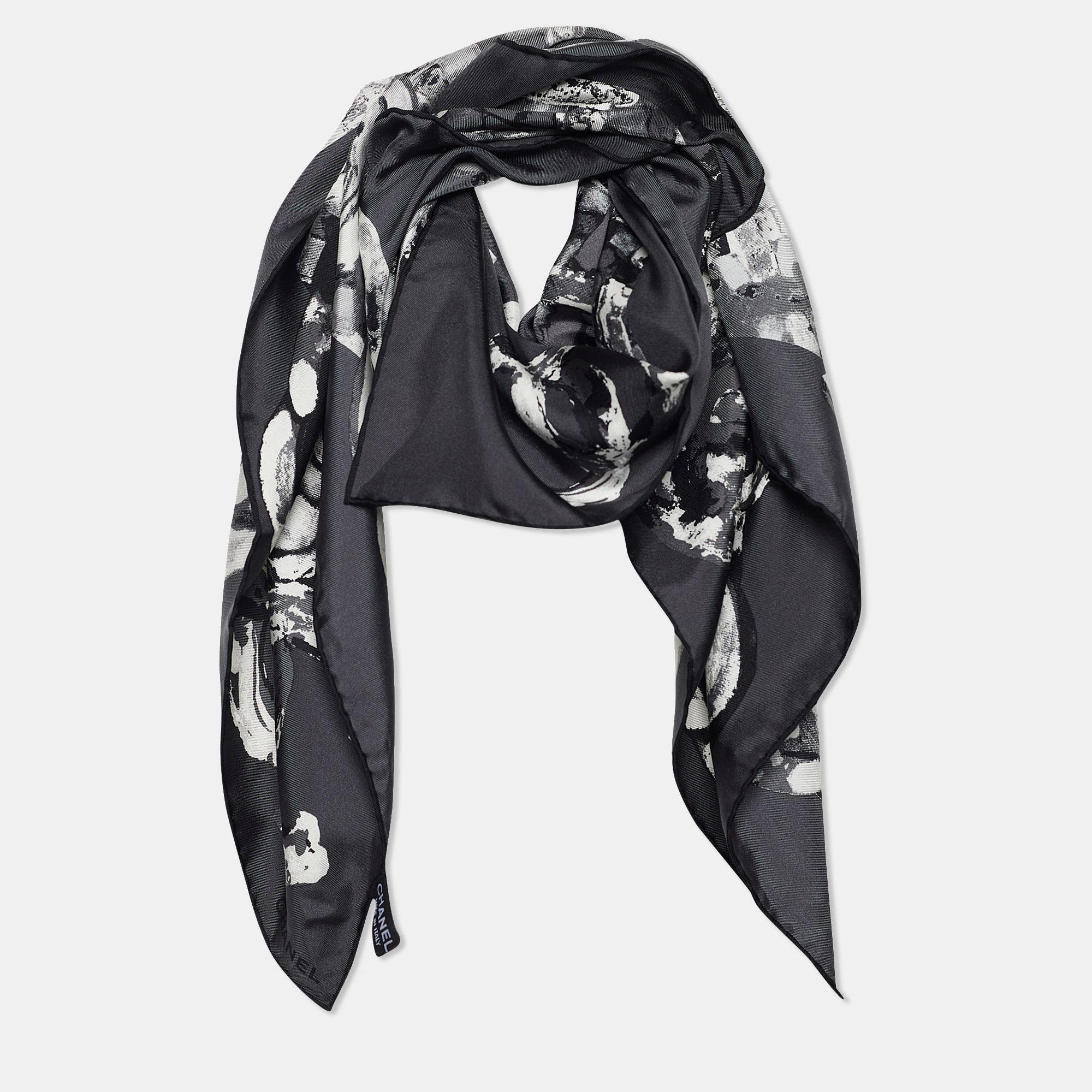 chanel grey scarf