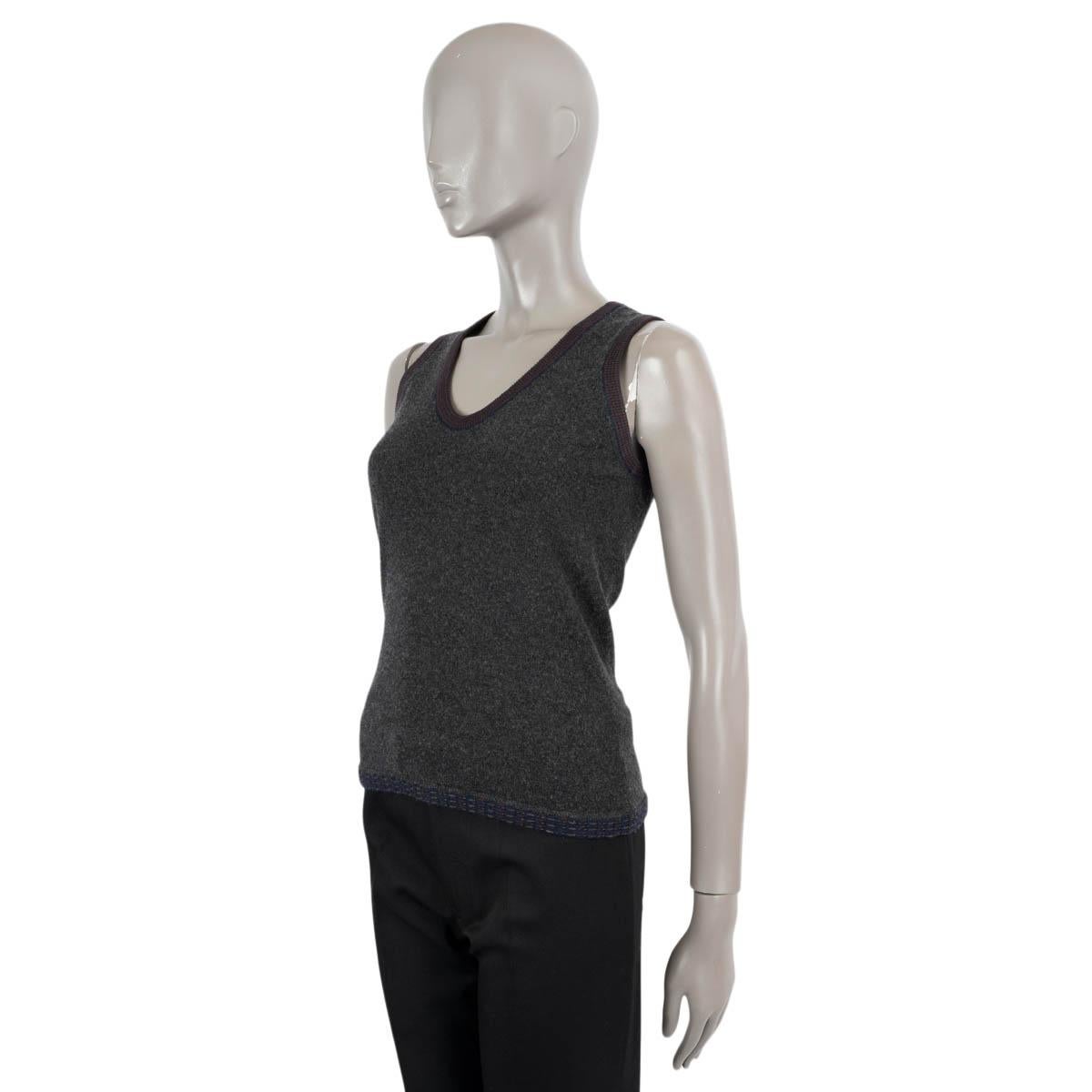 Women's CHANEL grey cashmere 2005 05A CONTRAST TRIM Sleeveless Sweater 34 XS For Sale