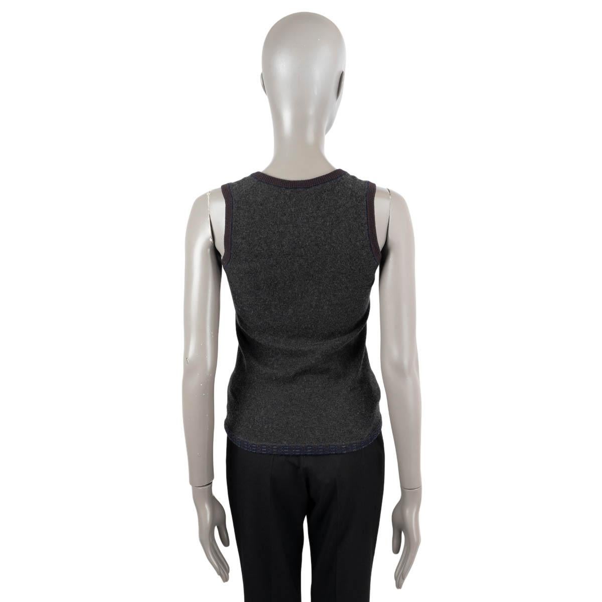CHANEL grey cashmere 2005 05A CONTRAST TRIM Sleeveless Sweater 34 XS For Sale 1