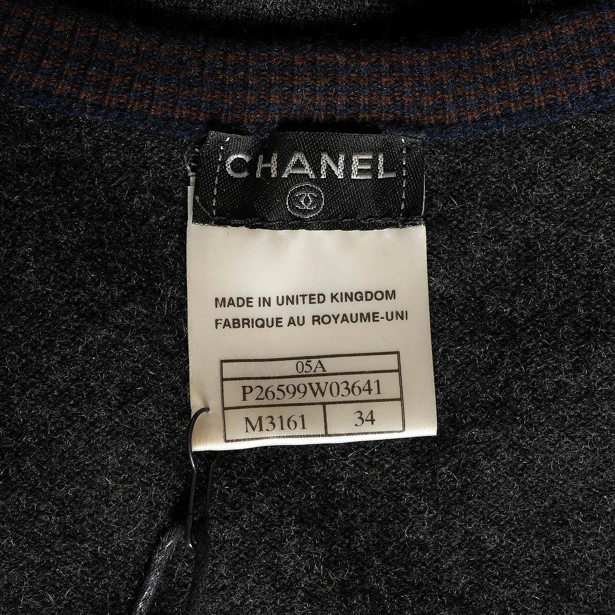 CHANEL grey cashmere 2005 05A CONTRAST TRIM Sleeveless Sweater 34 XS For Sale 4