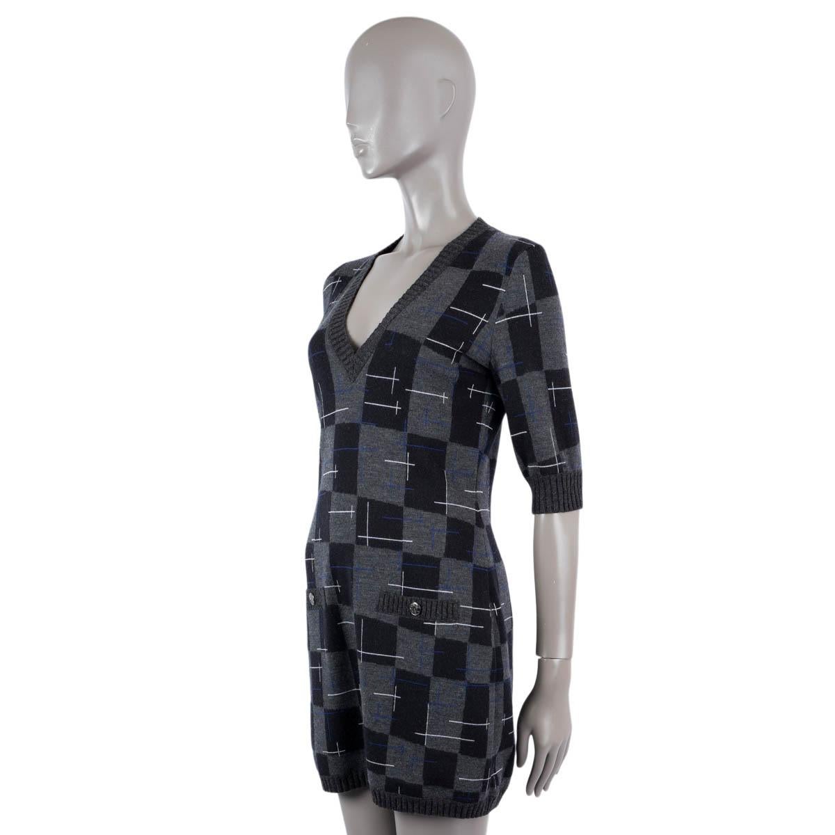 Women's CHANEL grey cashmere 2021 21B CHECK MINI KNIT Dress 38 S For Sale