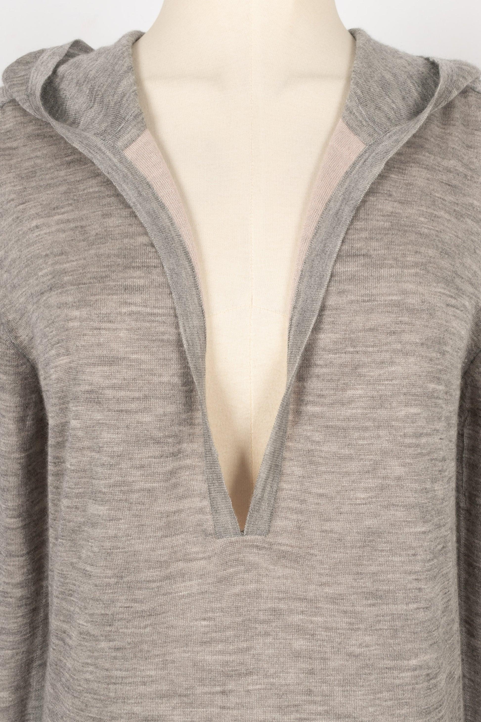 Women's Chanel Grey Cashmere Hooded Pullover Dress For Sale