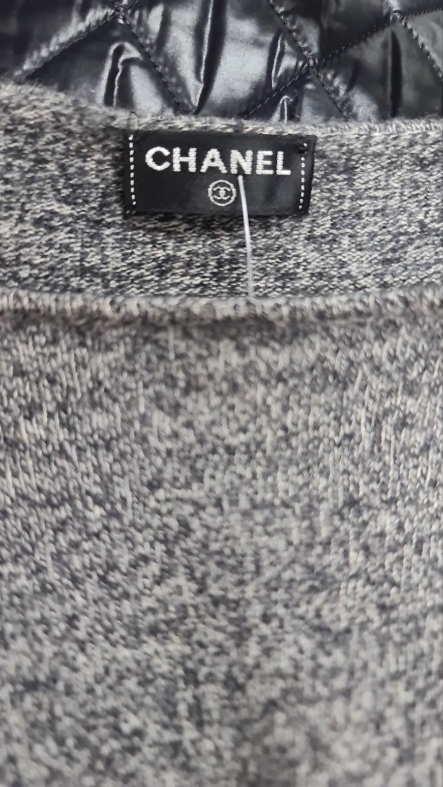 Chanel Graues Taschenkleid aus Kaschmir Damen im Angebot