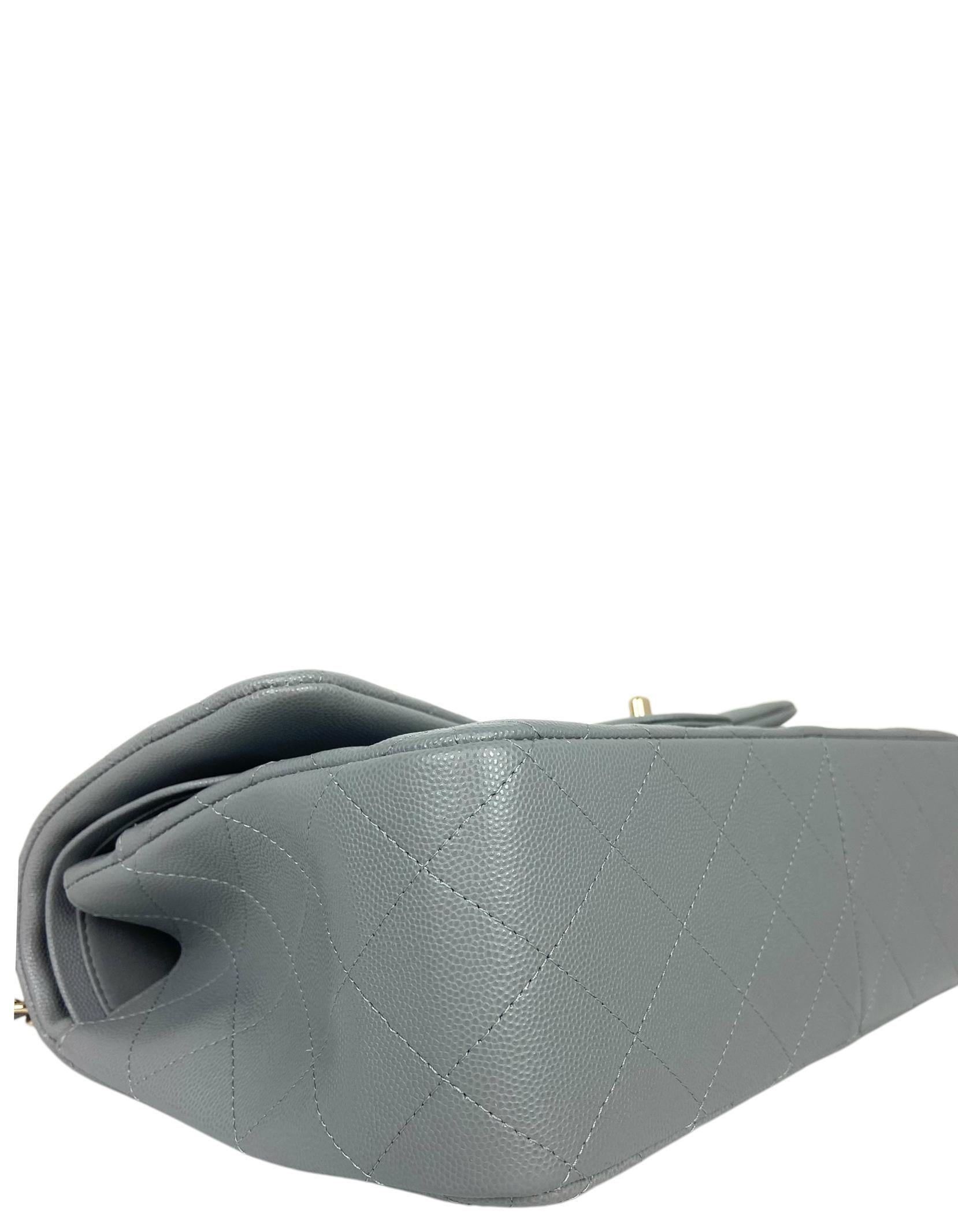 Women's Chanel Grey Caviar Leather Quilted Classic Double Flap Jumbo Bag